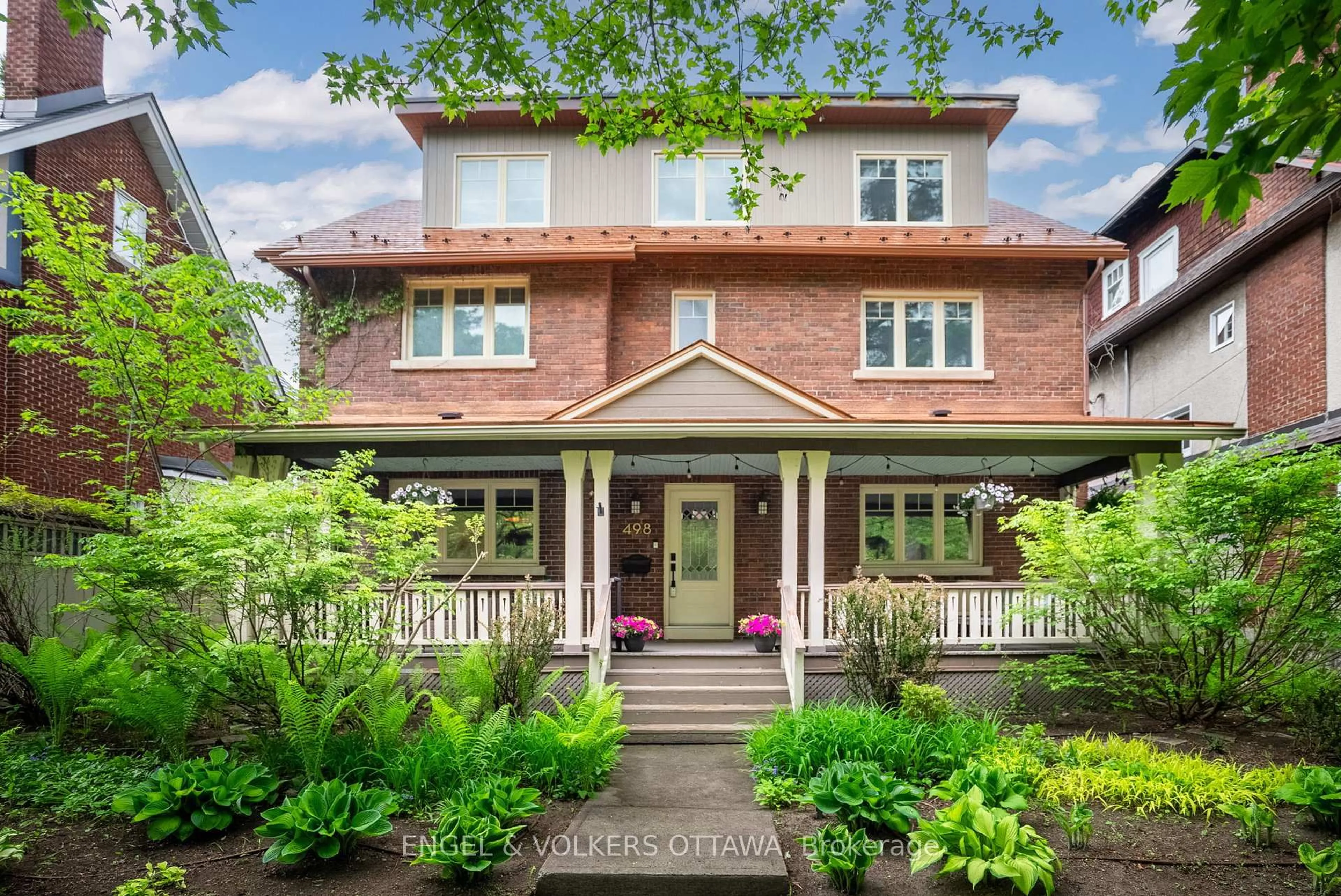 Home with brick exterior material, street for 498 Queen Elizabeth Dr, Ottawa Ontario K1S 3N4