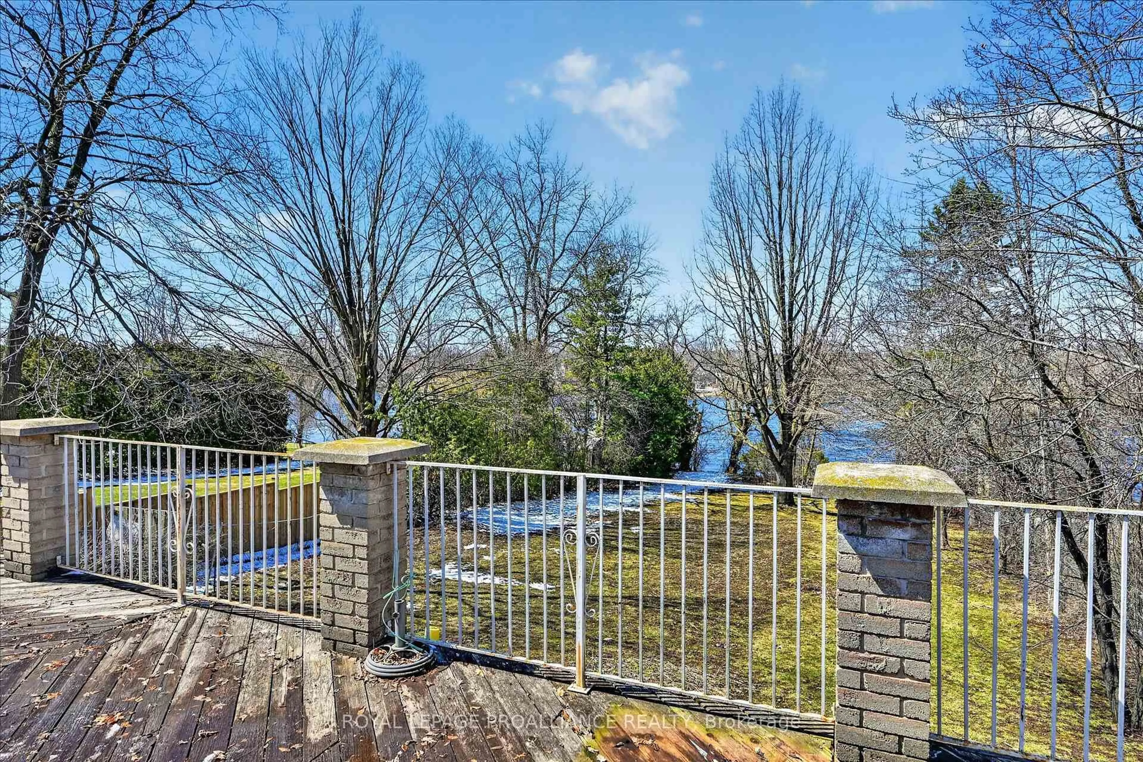 Unknown for 665 River Rd, Peterborough Ontario K9J 1E6