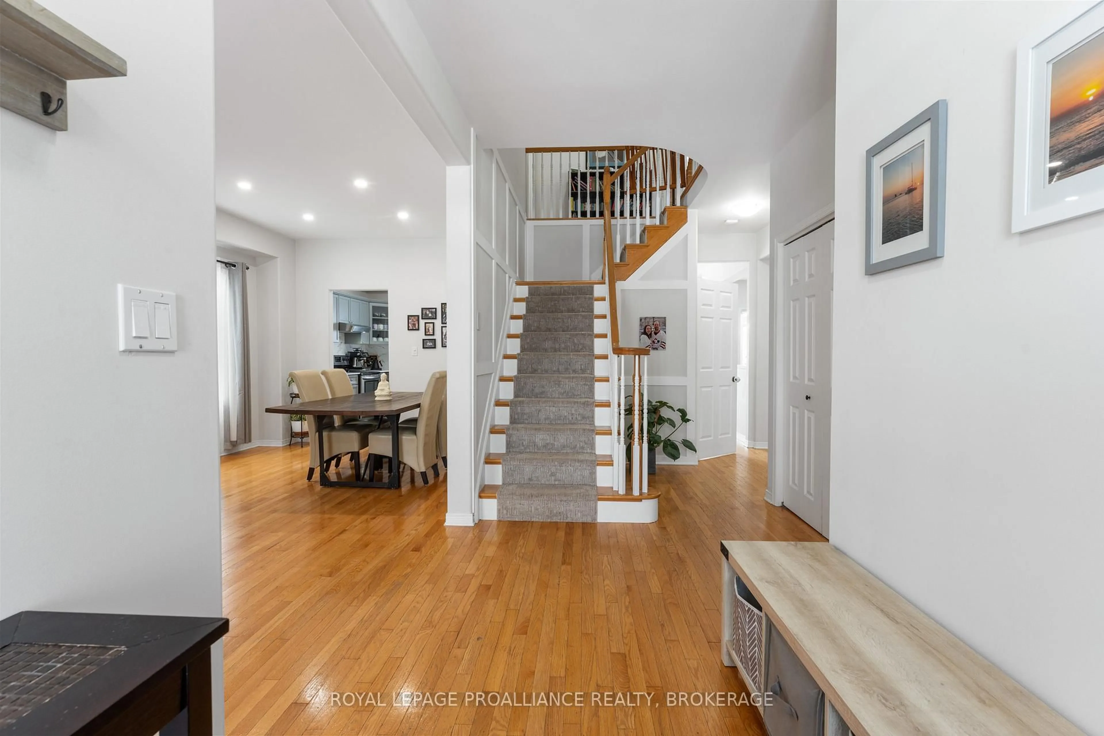 Unknown for 975 Bluffwood Ave, Kingston Ontario K7K 7K5