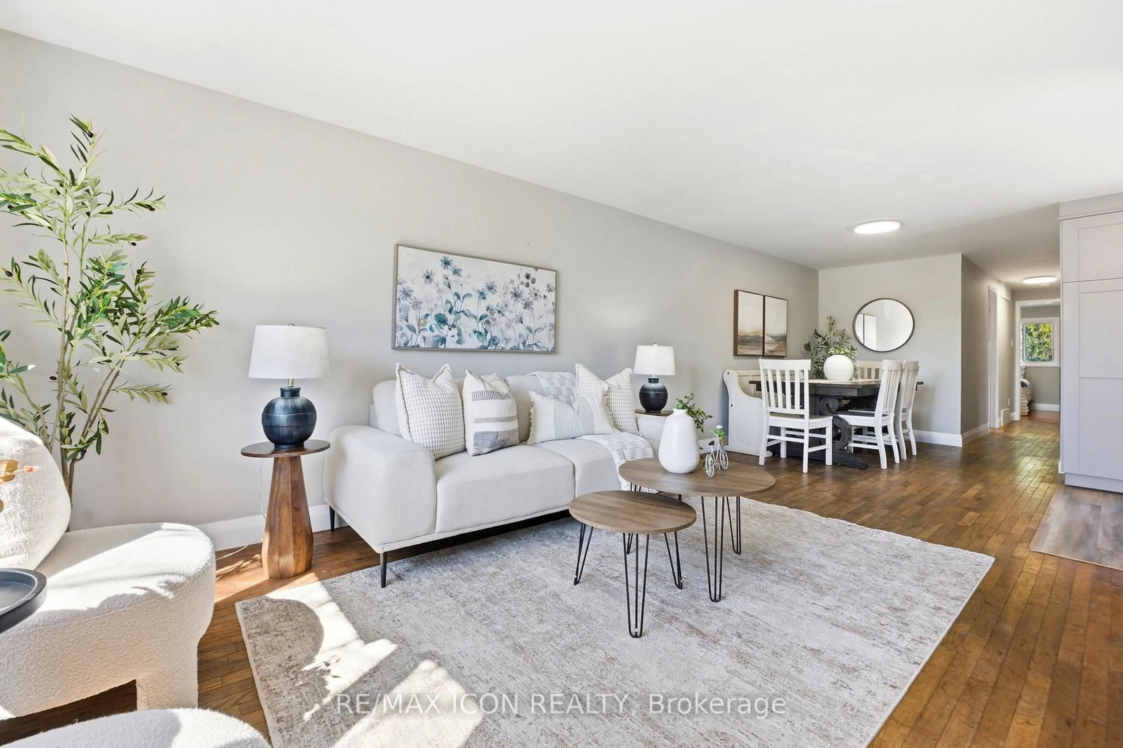 Living room with furniture, unknown for 304 Dinison Pl, Kitchener Ontario N2E 3A6