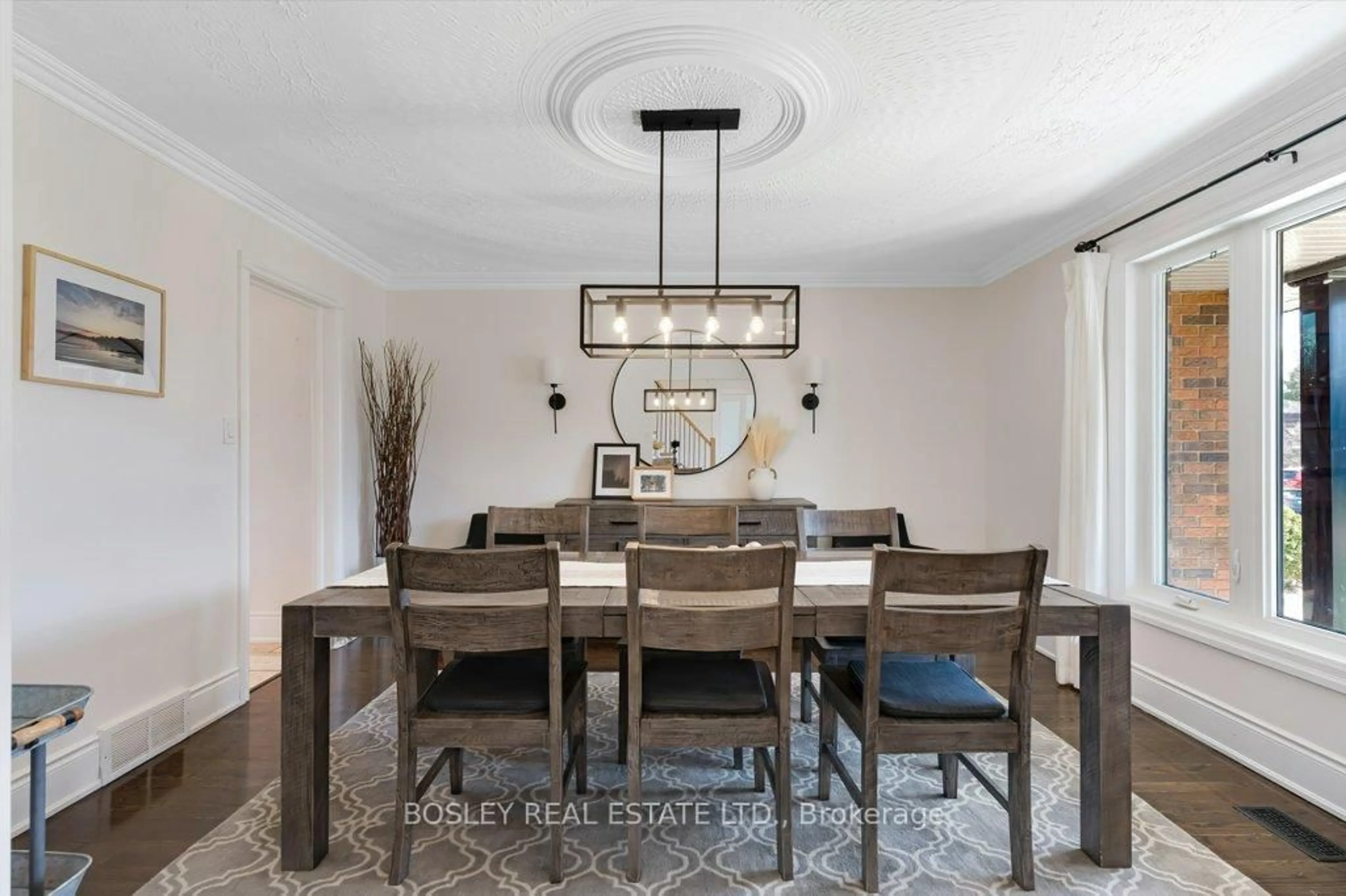 Dining room, unknown for 71 Rosslinn Rd, Cambridge Ontario N1S 3K3