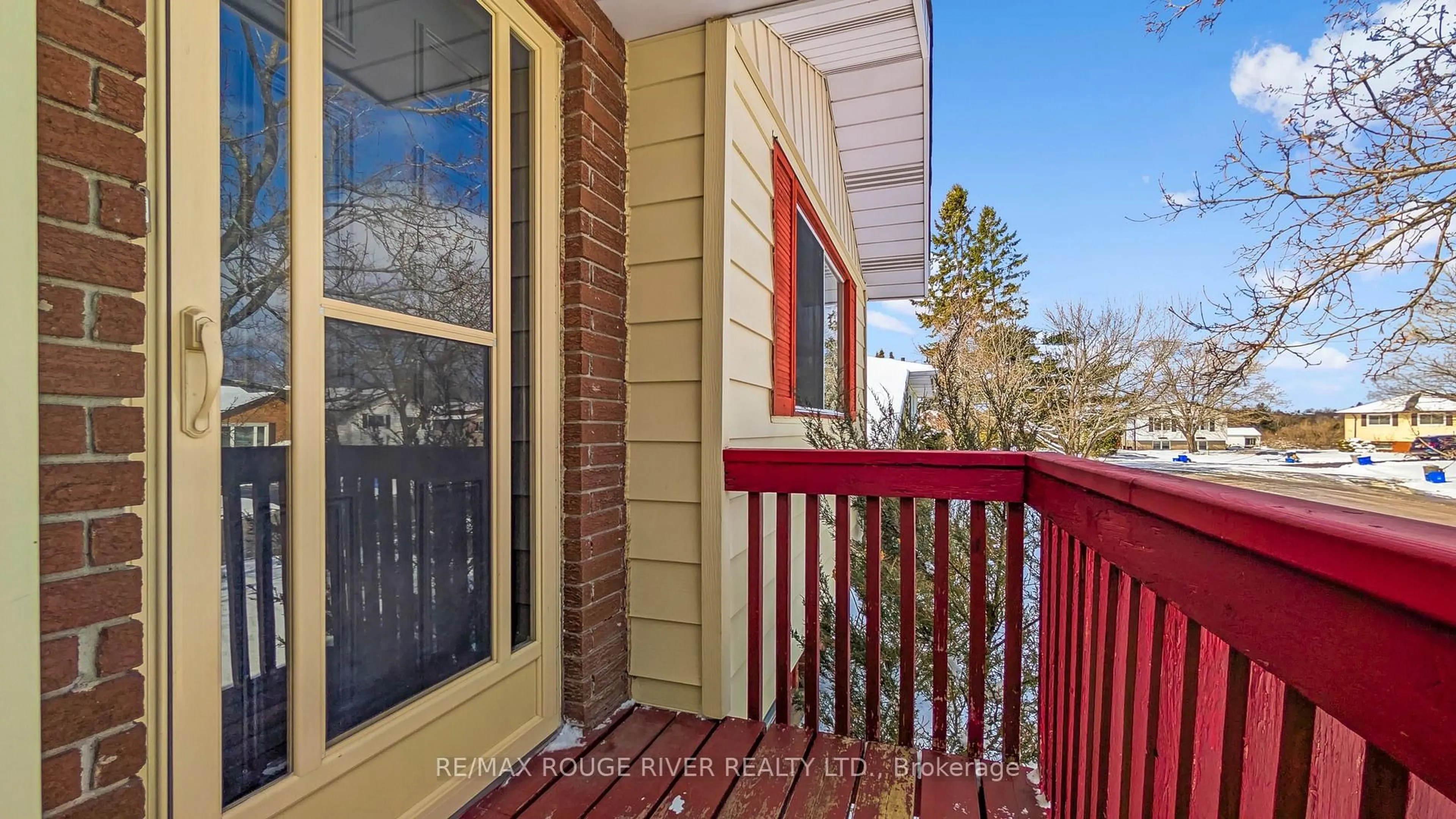 Unknown for 20 Coyle Cres, Selwyn Ontario K9J 6X5