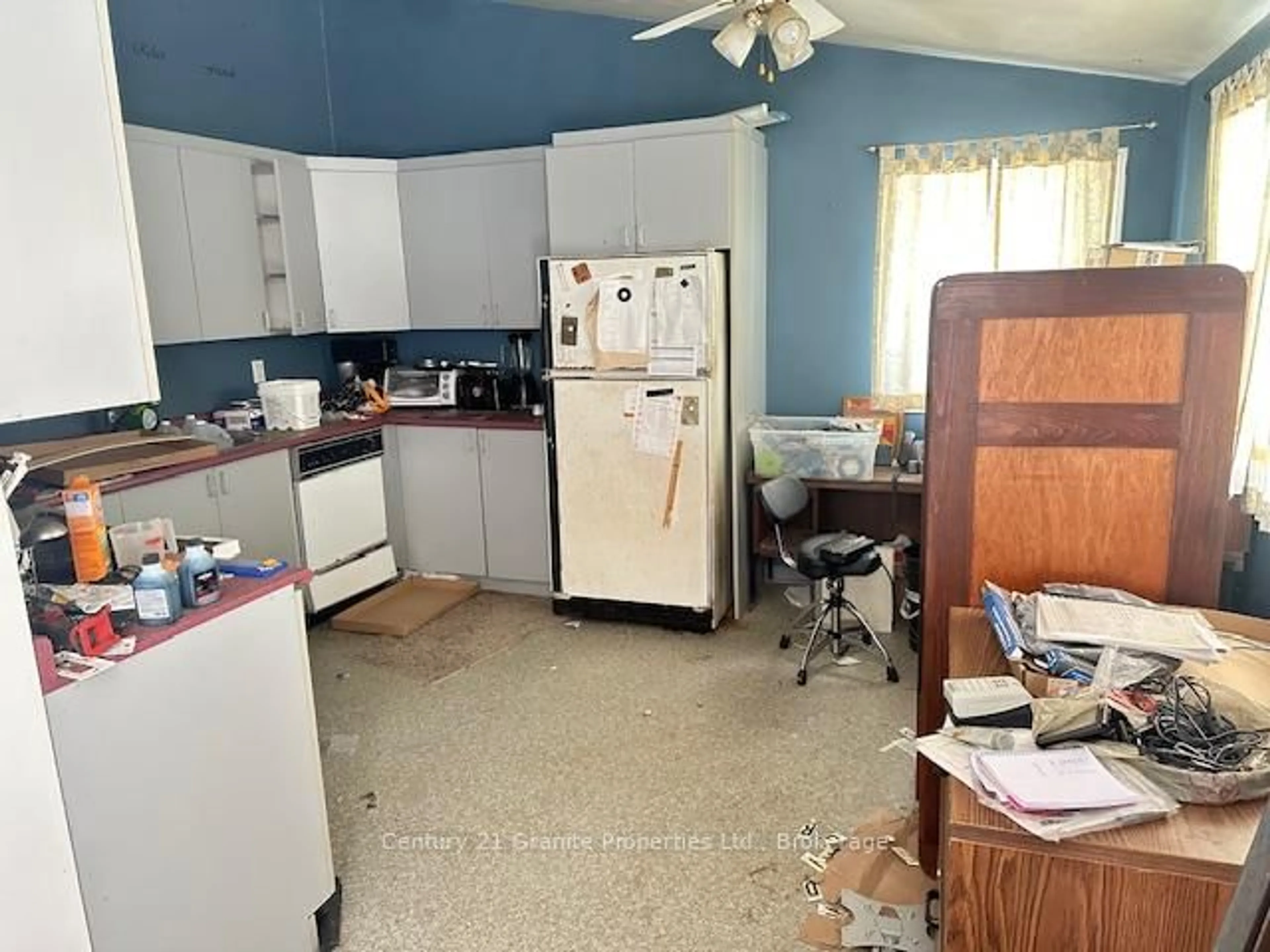 A pic of a room for 30 Pineridge Dr, McDougall Ontario P2A 2W9