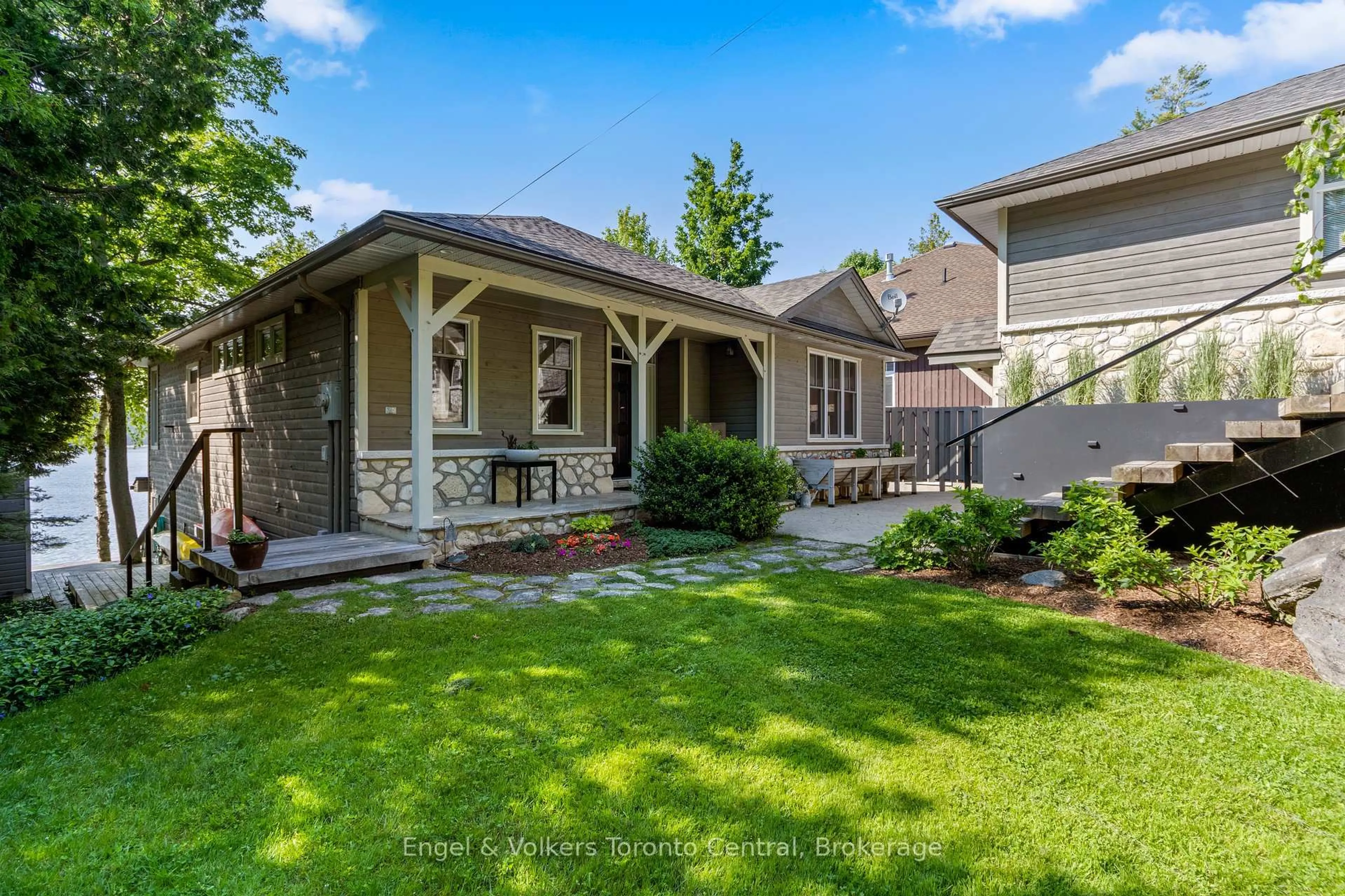 Unknown for 54 William St, Northern Bruce Peninsula Ontario N0H 1W0