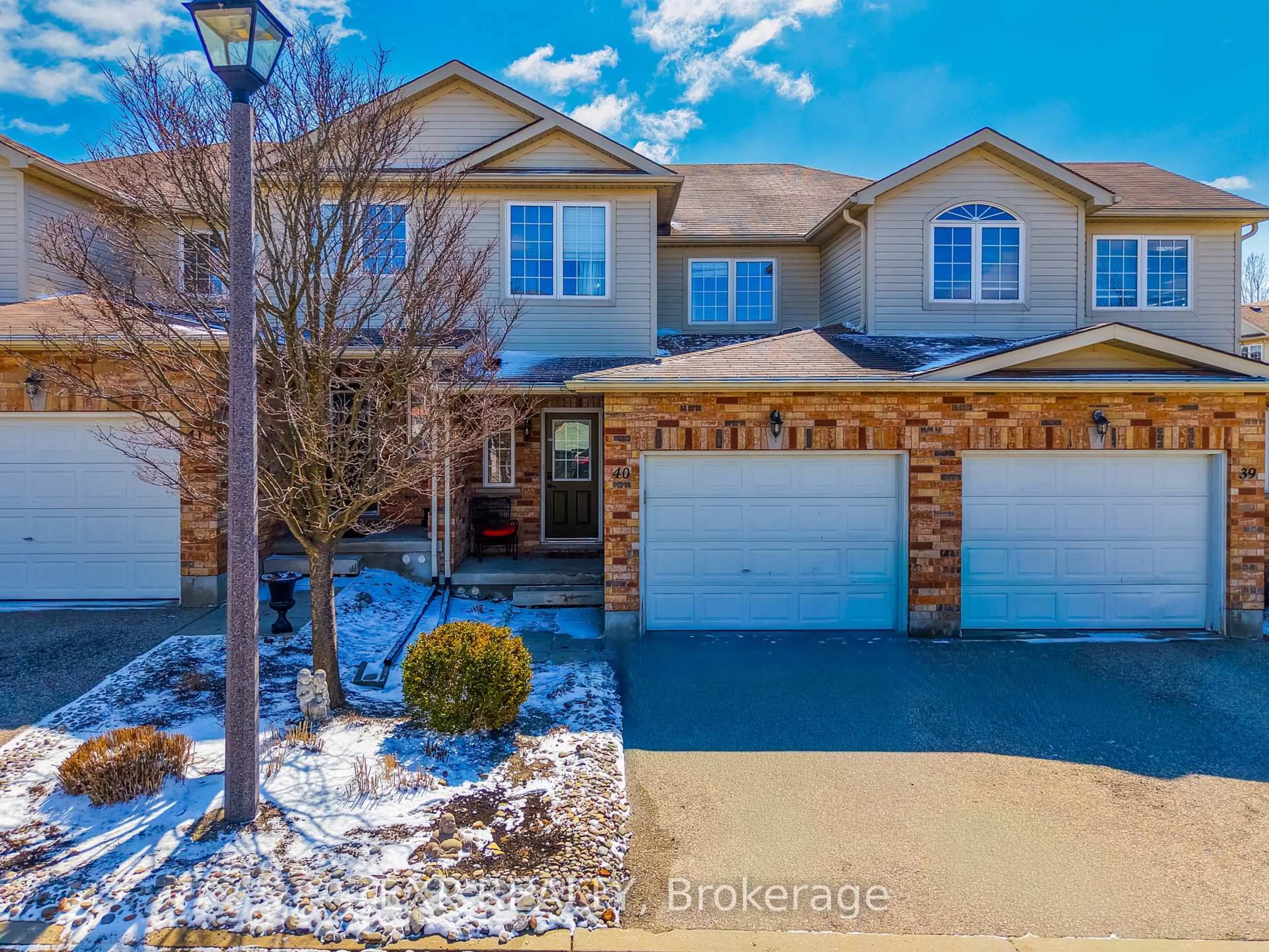 Home with brick exterior material, unknown for 105 Bard Blvd #40, Guelph Ontario N1L 0E2