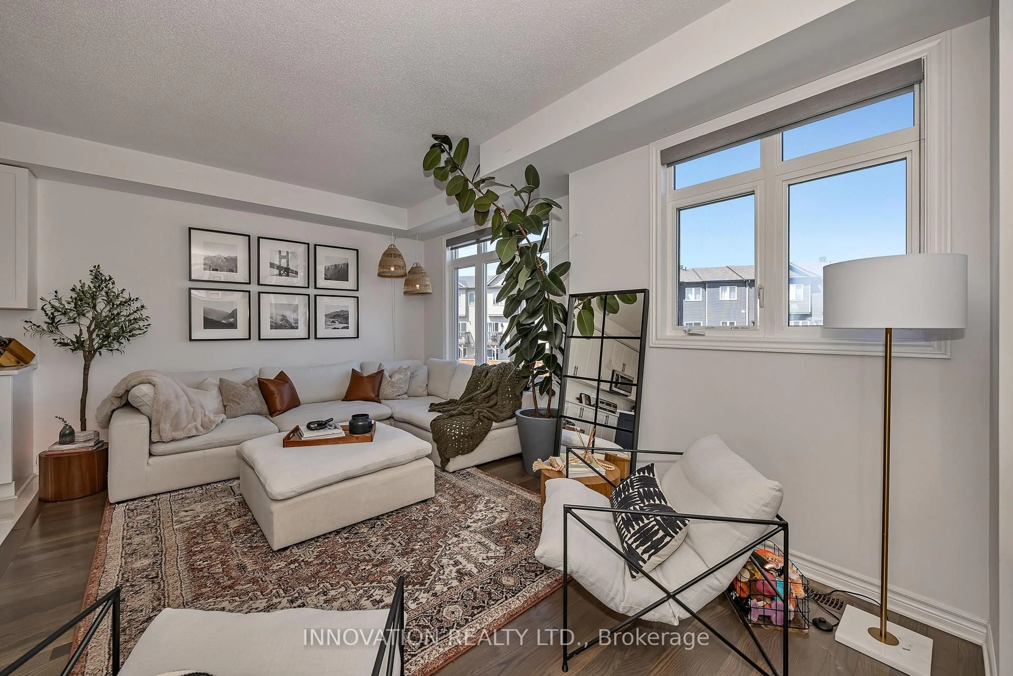 Living room with furniture, unknown for 46 Barn Swallow Private, Ottawa Ontario K4M 0H5