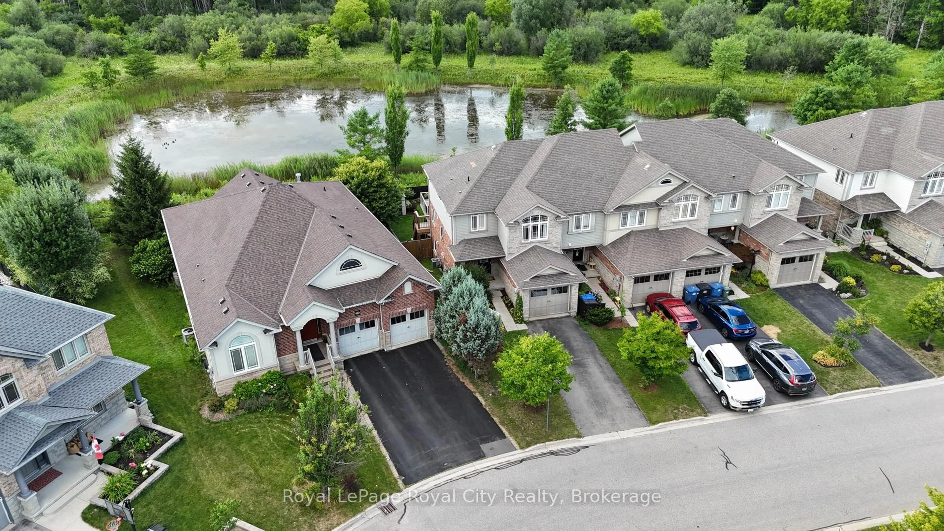 A pic from outside/outdoor area/front of a property/back of a property/a pic from drone, water/lake/river/ocean view for 71 Vaughan St, Guelph Ontario N1G 0B3