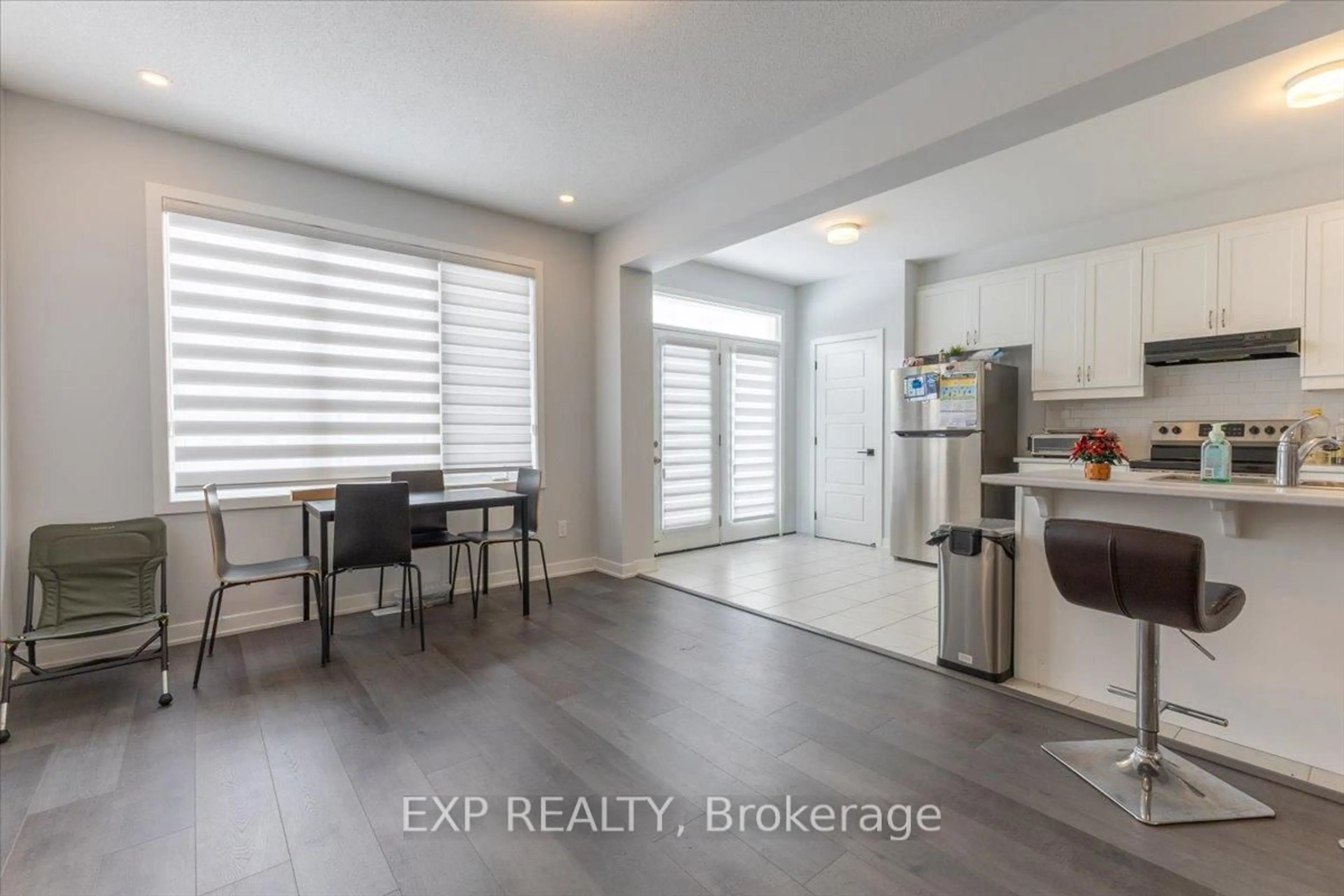 Open concept kitchen, ceramic/tile floor for 297 Billrian Cres, Stittsville Ontario K2S 3A6