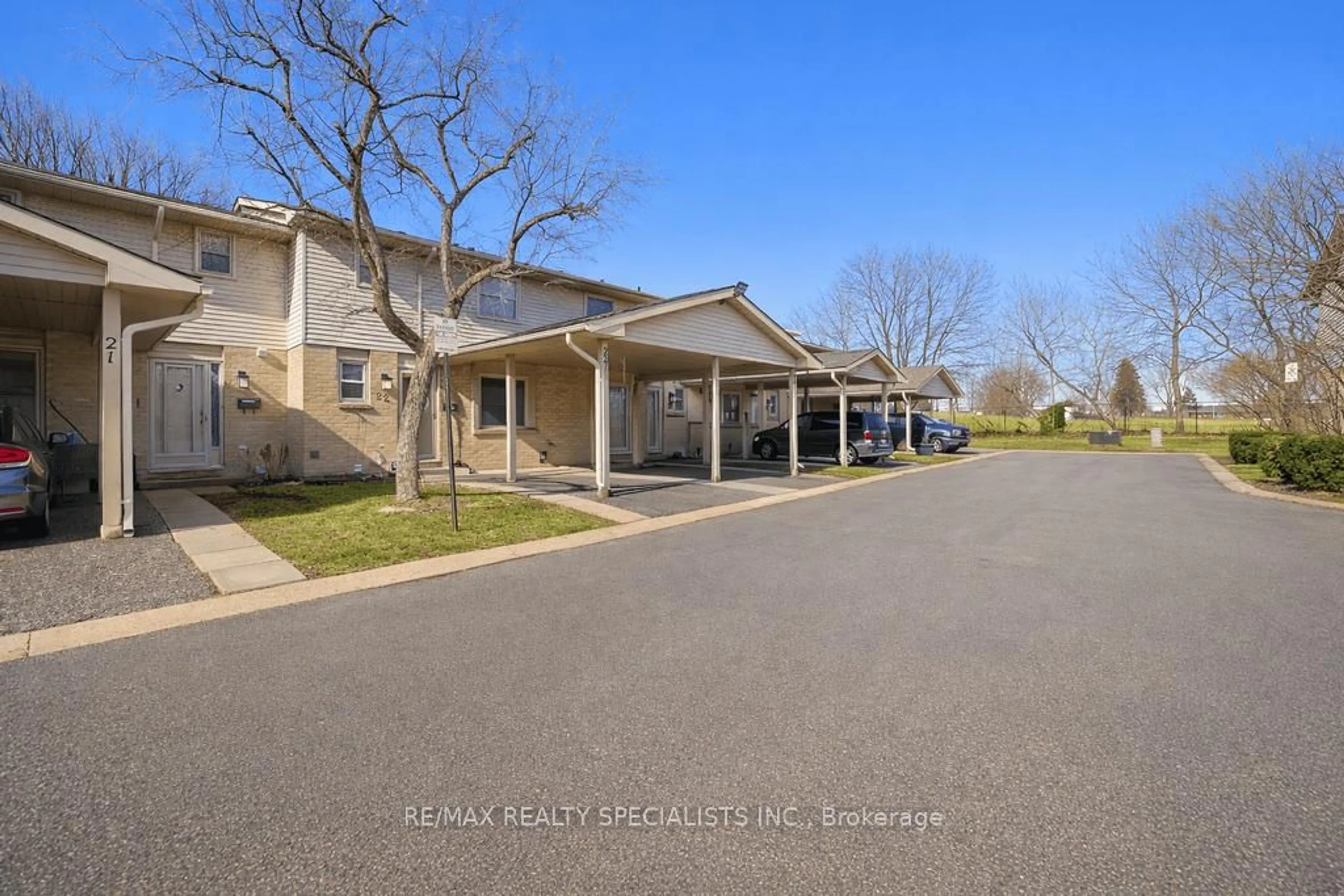 Unknown for 1318 Highbury Ave #22, London East Ontario N5Y 5E5