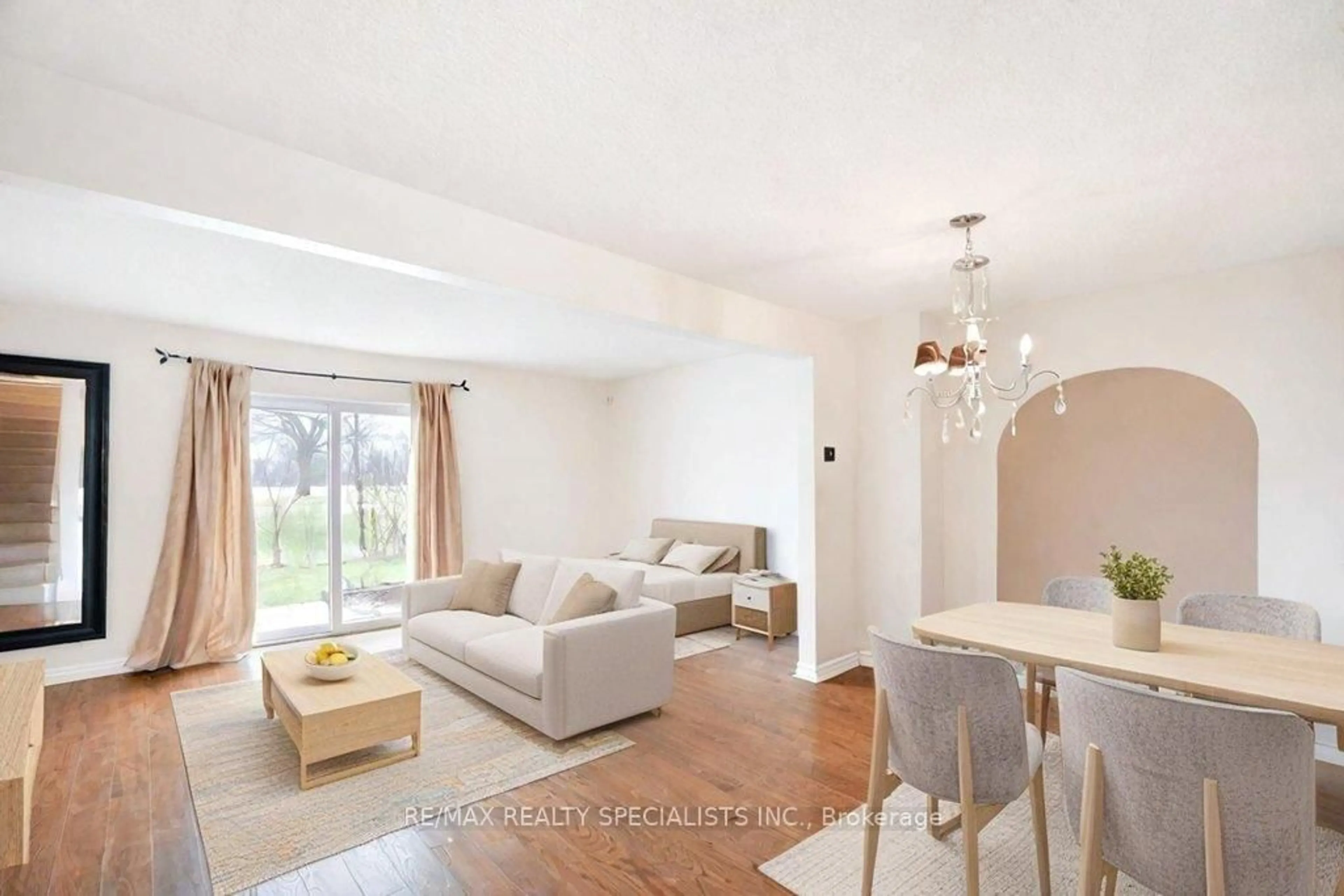 Living room with furniture, unknown for 1318 Highbury Ave #22, London East Ontario N5Y 5E5