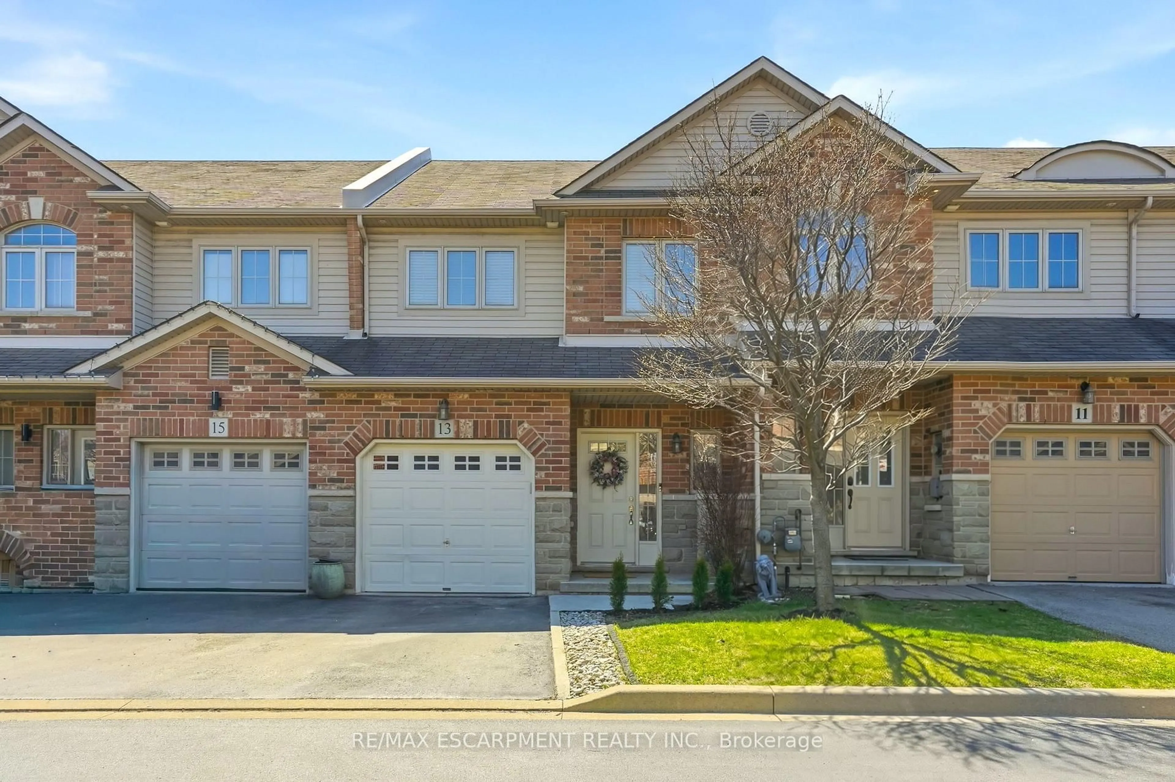 Home with brick exterior material, street for 13 Marina Point Cres, Hamilton Ontario L8E 0E4