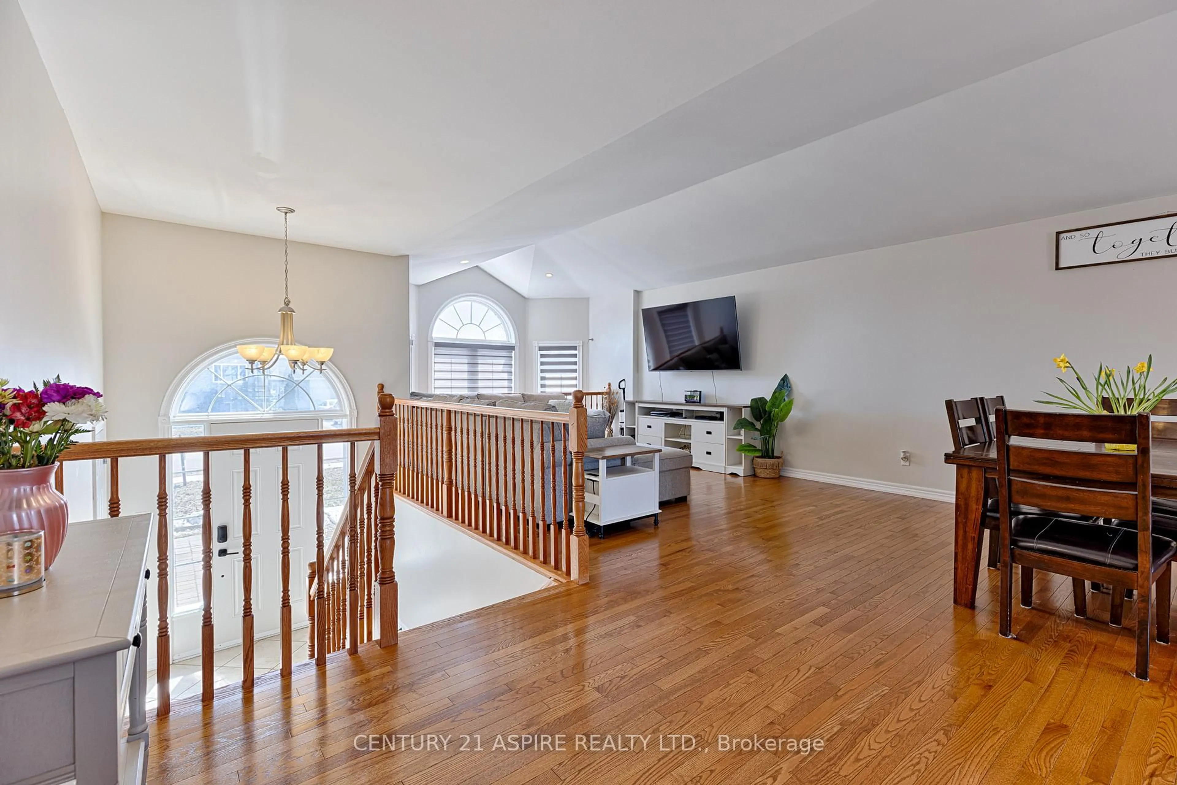 Unknown for 1030 Limestone Tr, Petawawa Ontario K8H 0A5