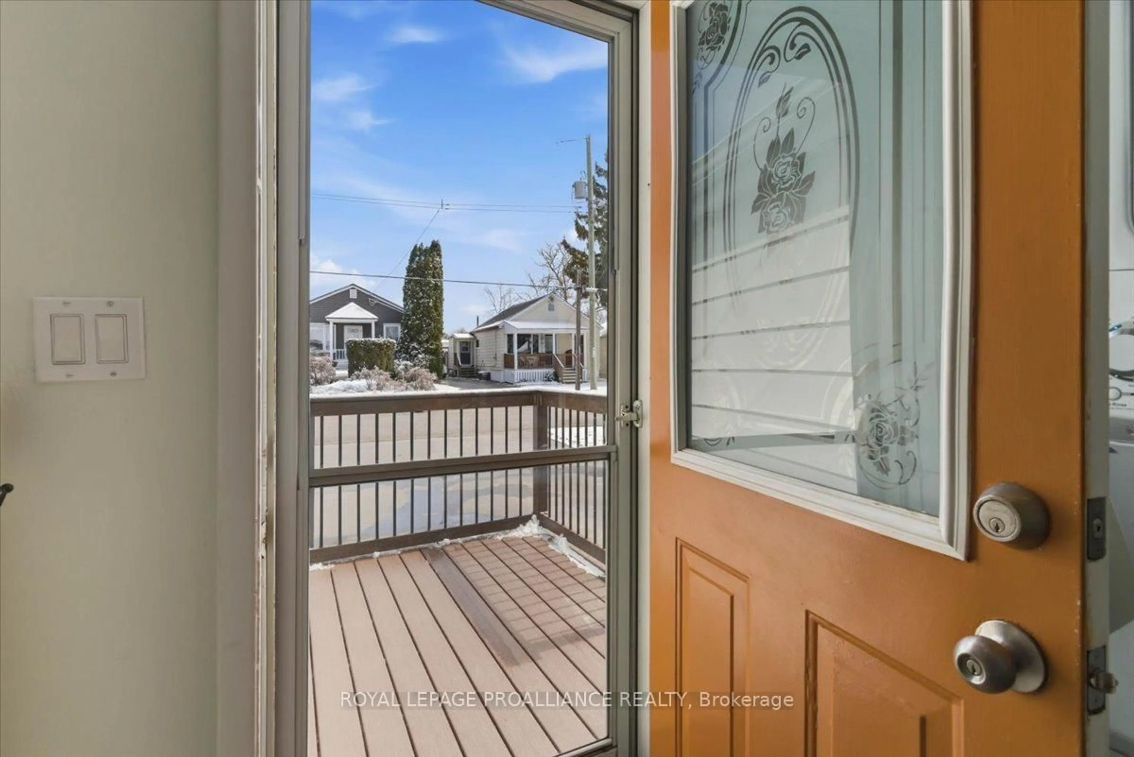 Indoor entryway for 14 Ramsay Ave, Quinte West Ontario K8V 2P5