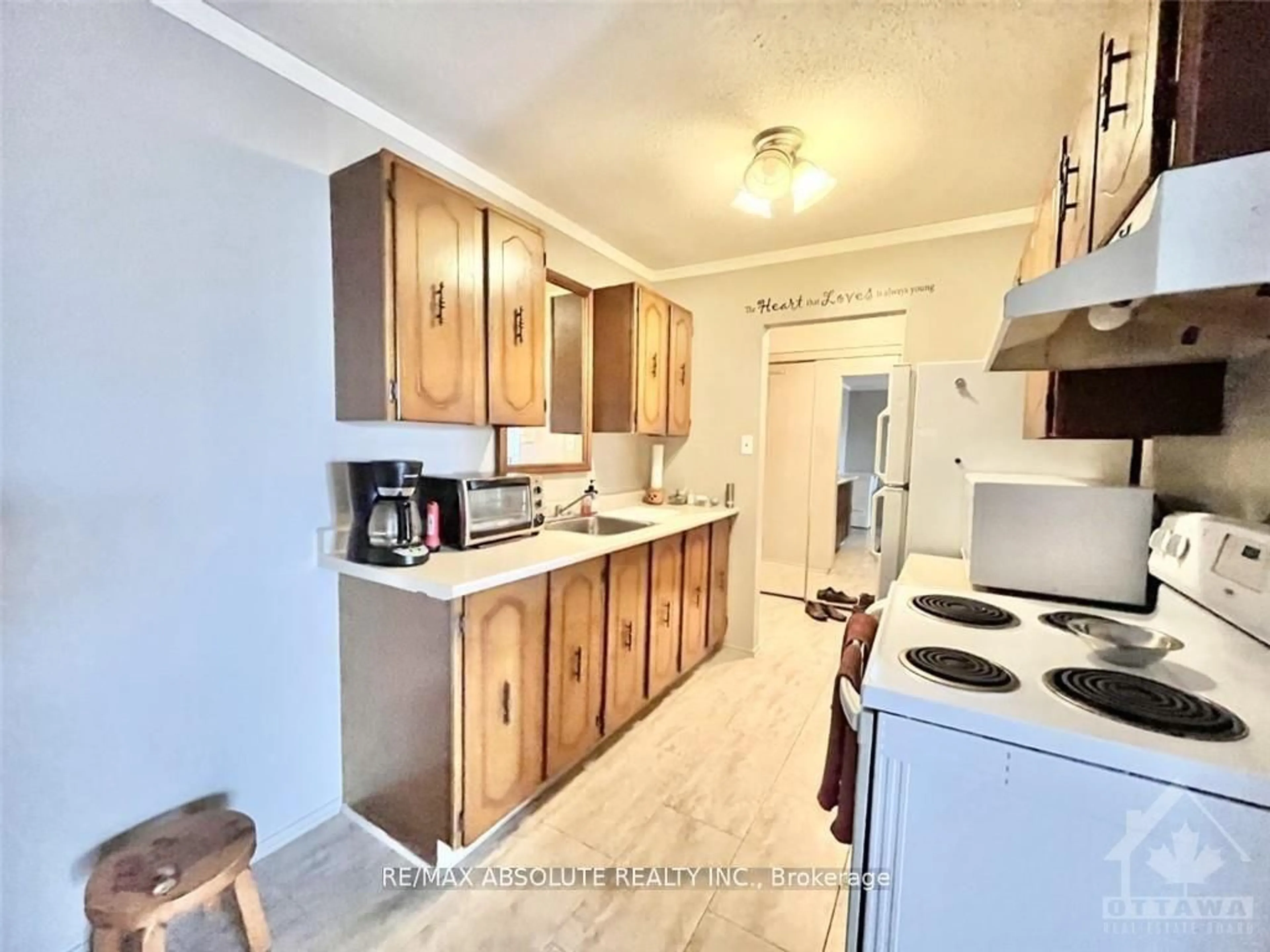 Standard kitchen, unknown for 190 Elgin St #203, Arnprior Ontario K7S 1P1