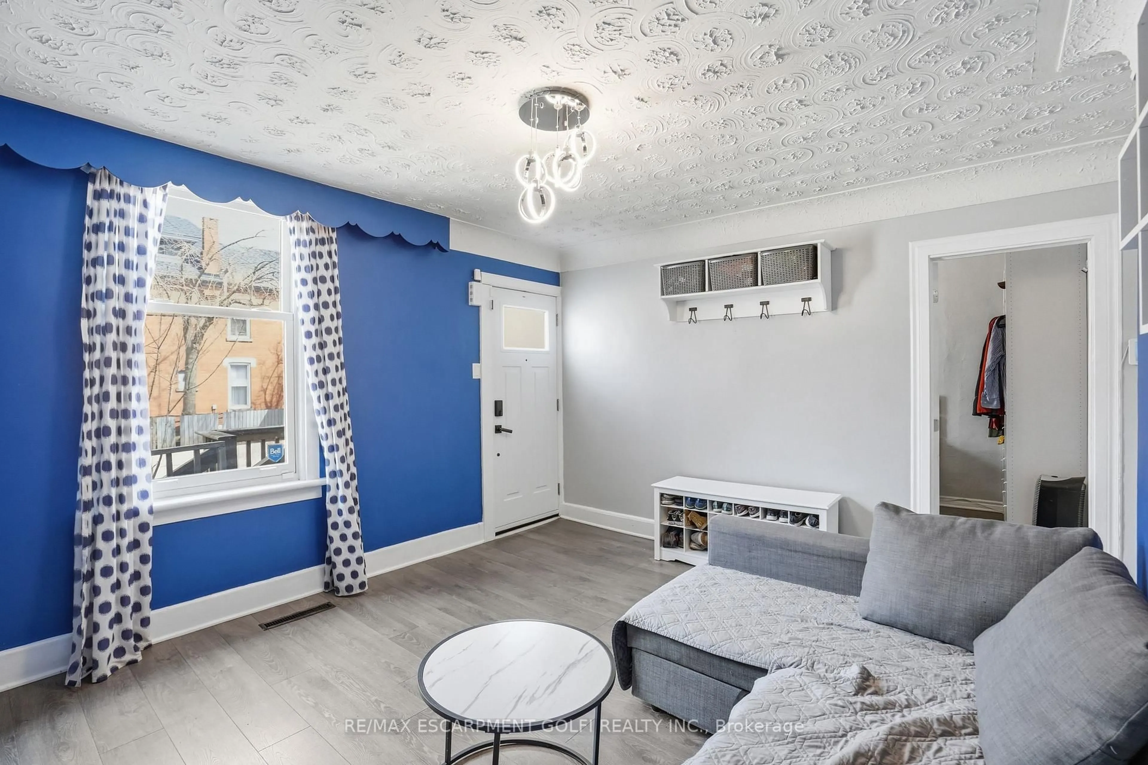 Living room with furniture, unknown for 172 Stinson St, Hamilton Ontario L8N 1S9