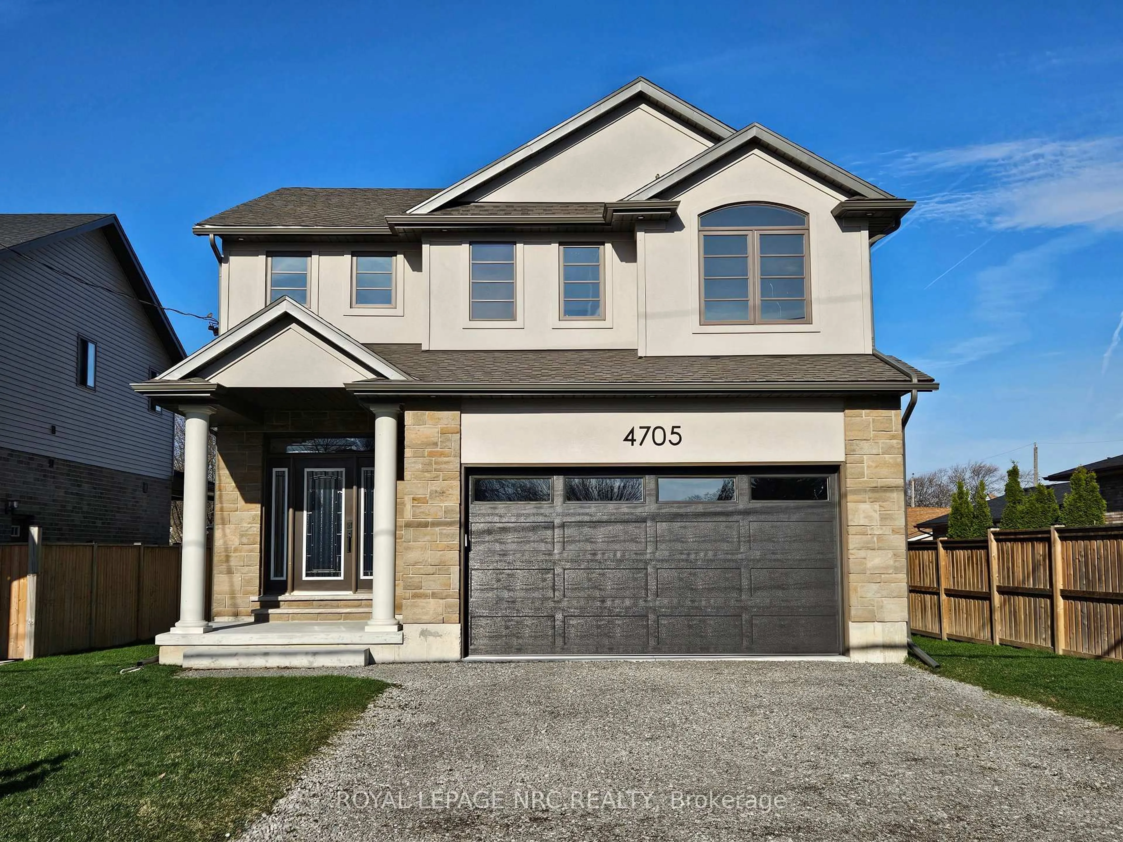 Home with brick exterior material, street for 4705 Lee Ave, Niagara Falls Ontario L2H 1M7