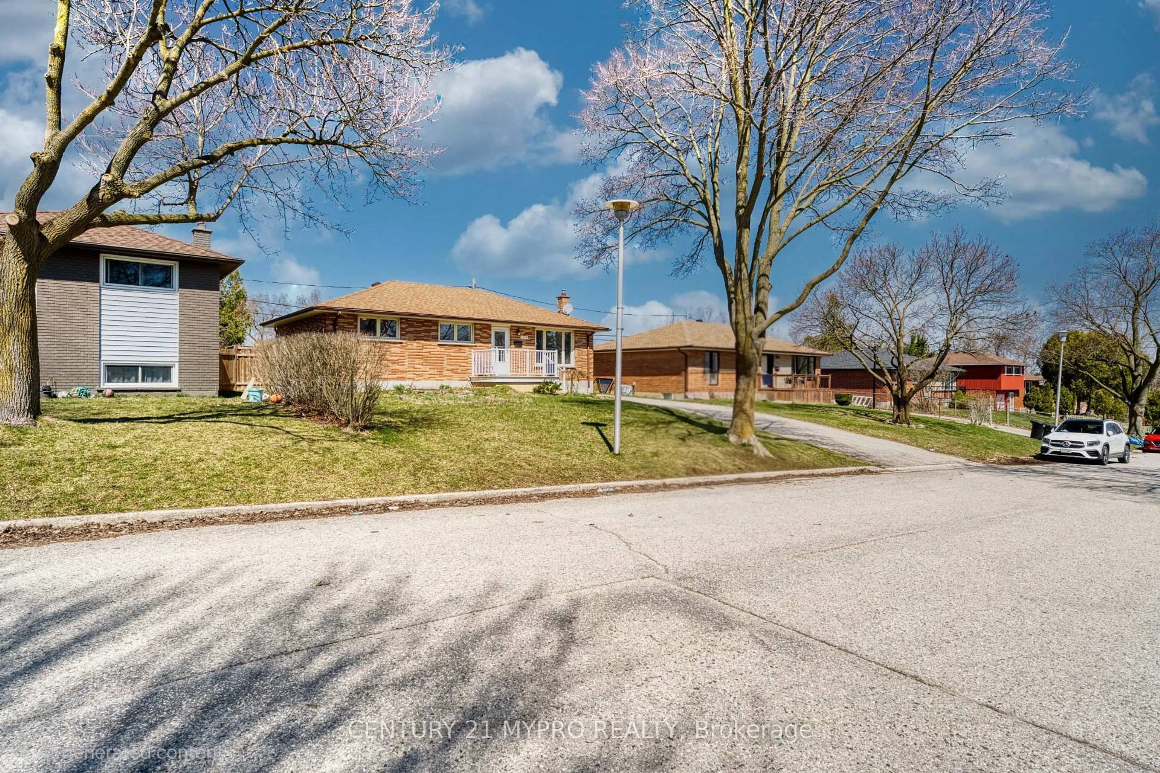 Home with brick exterior material, street for 1028 Eagle Dr, London South Ontario N5Z 3H5