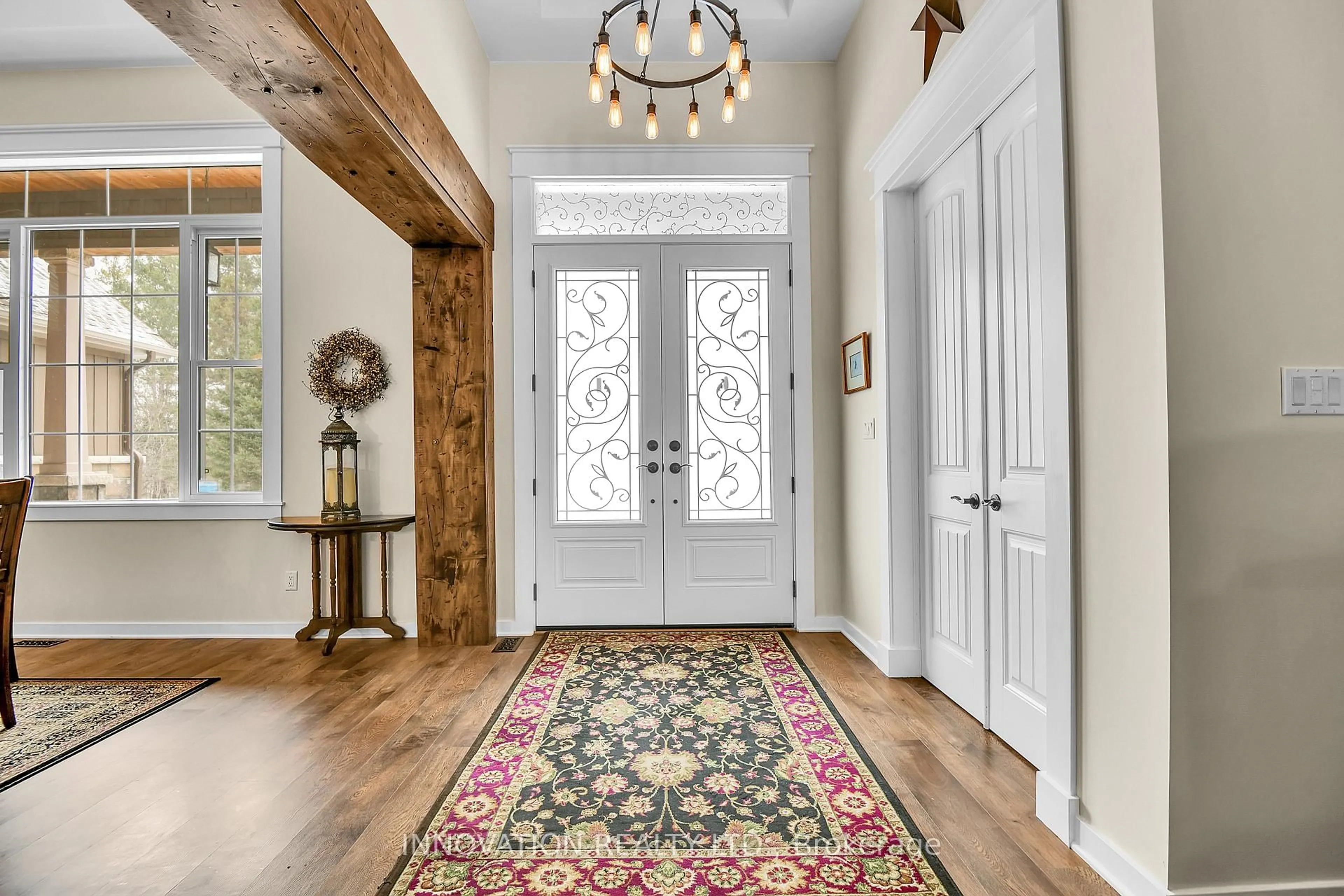 Indoor entryway for 270 Maclarens Sdrd, Ottawa Ontario K0A 3M0