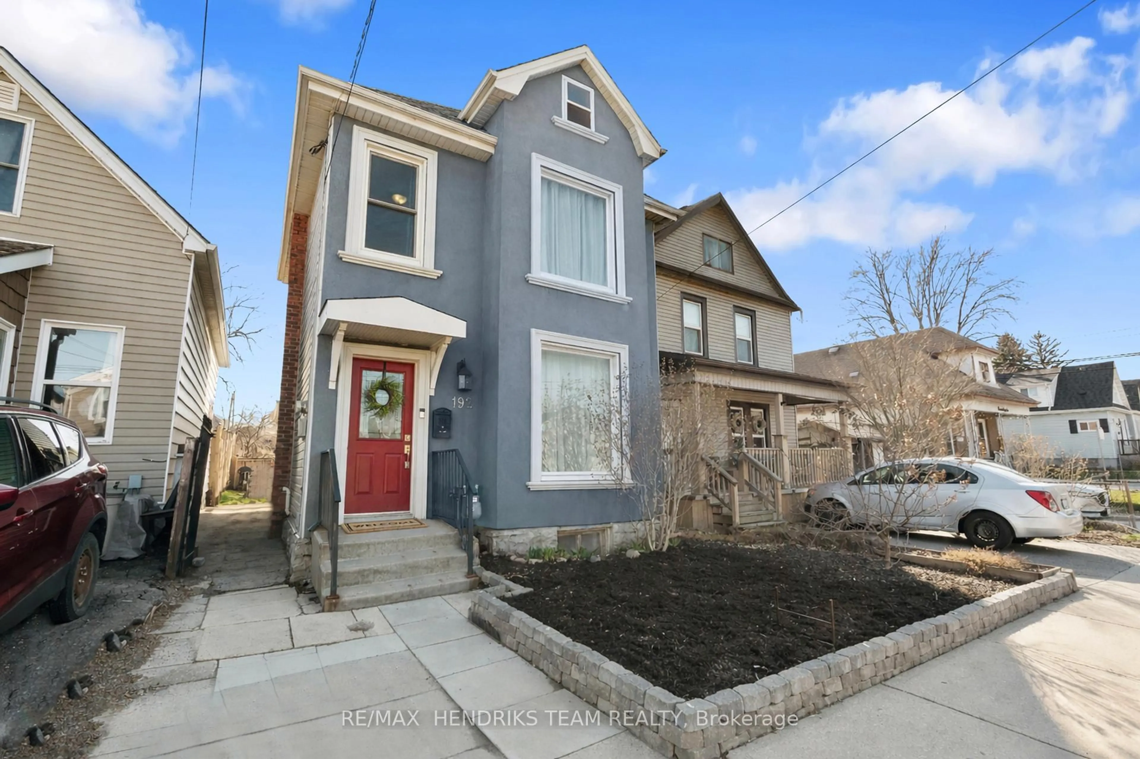 Unknown for 192 Wood St, Hamilton Ontario L8L 3Z1