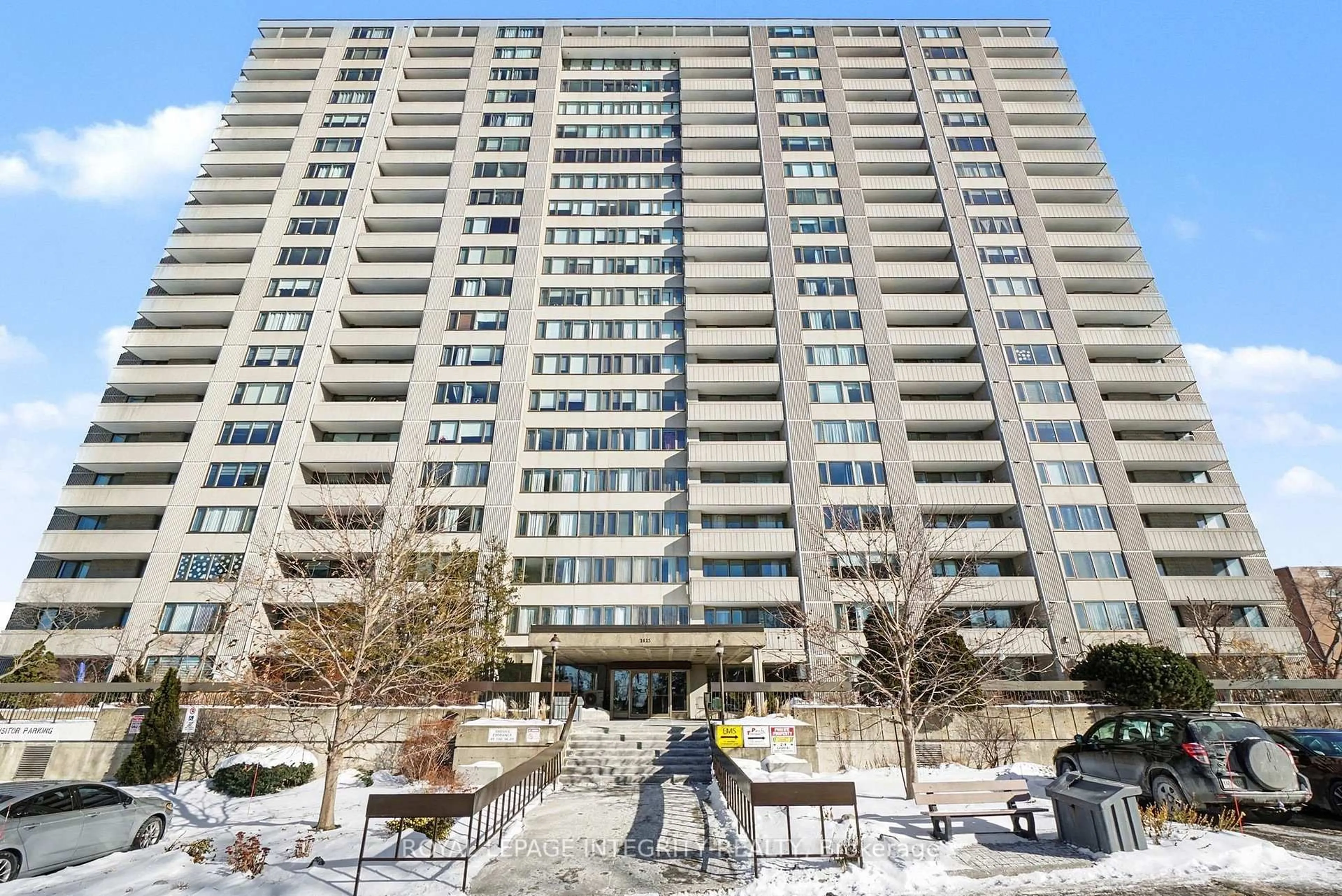 Unknown for 2625 Regina St #803, Ottawa Ontario K2B 5W8