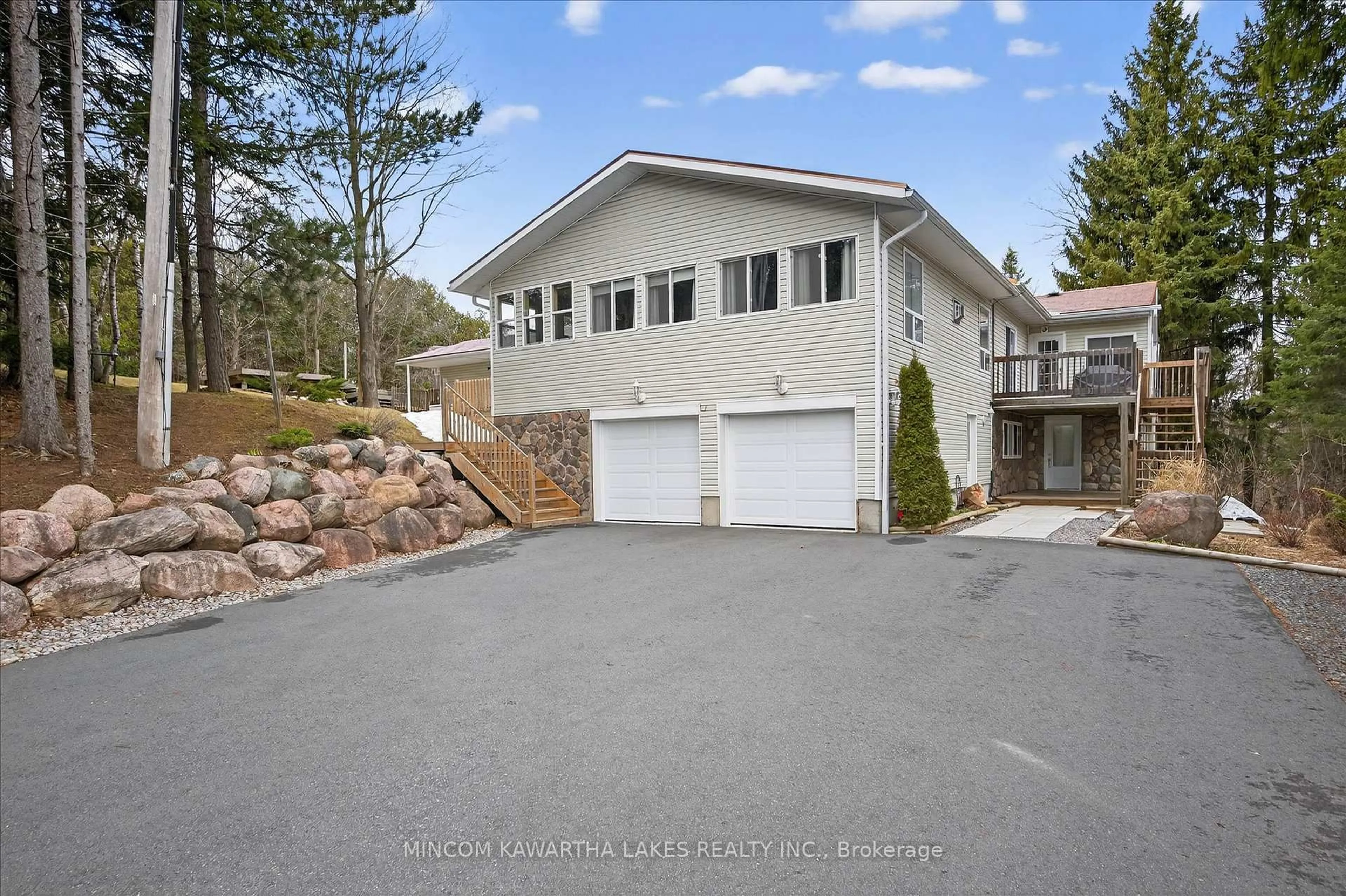 Unknown for 572 Fallis Line, Cavan Monaghan Ontario L0A 1G0