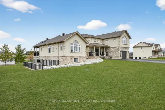 5499 Attema Cres, West Lincoln 2