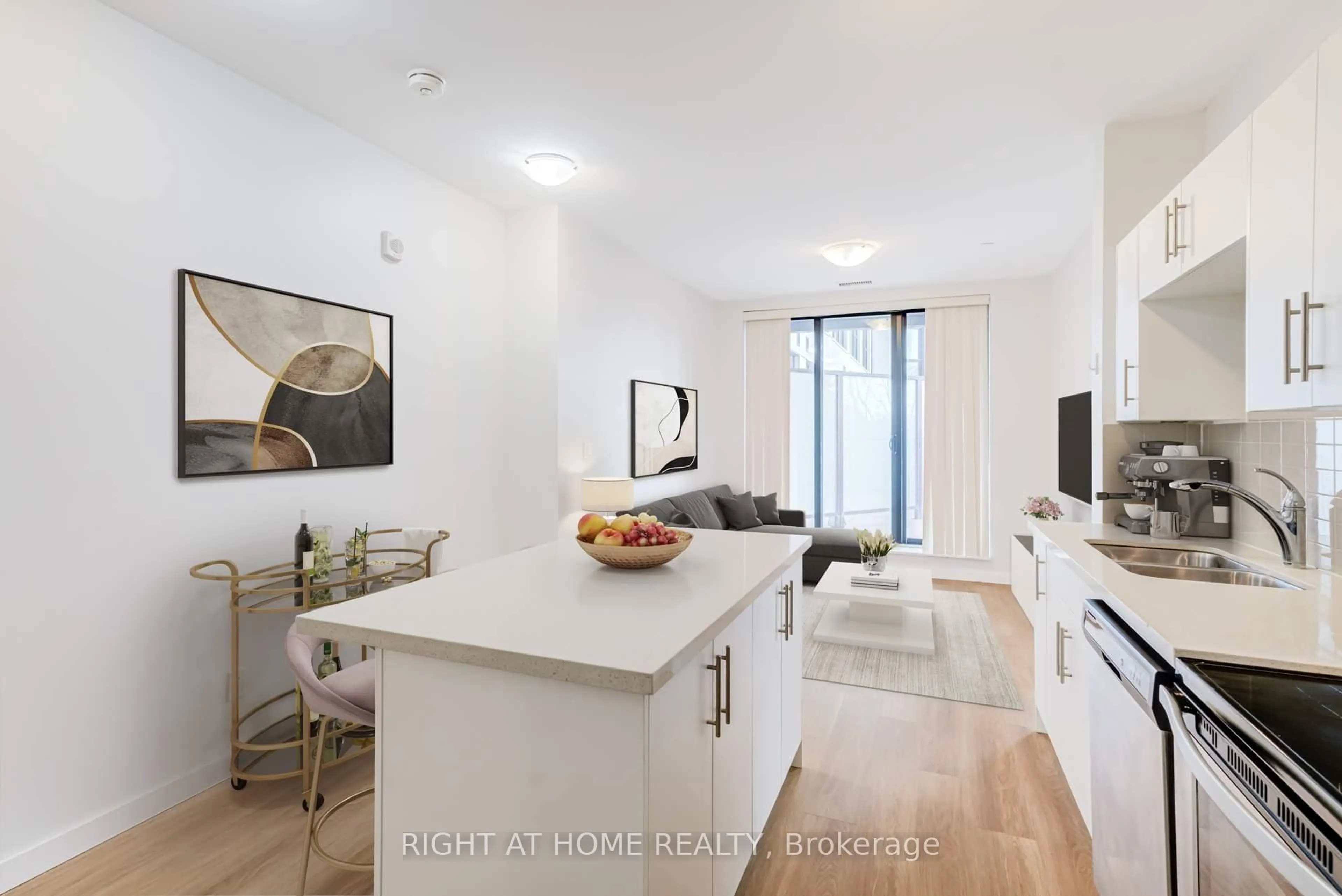 Open concept kitchen, unknown for 690 King St, Kitchener Ontario N2H 5L8