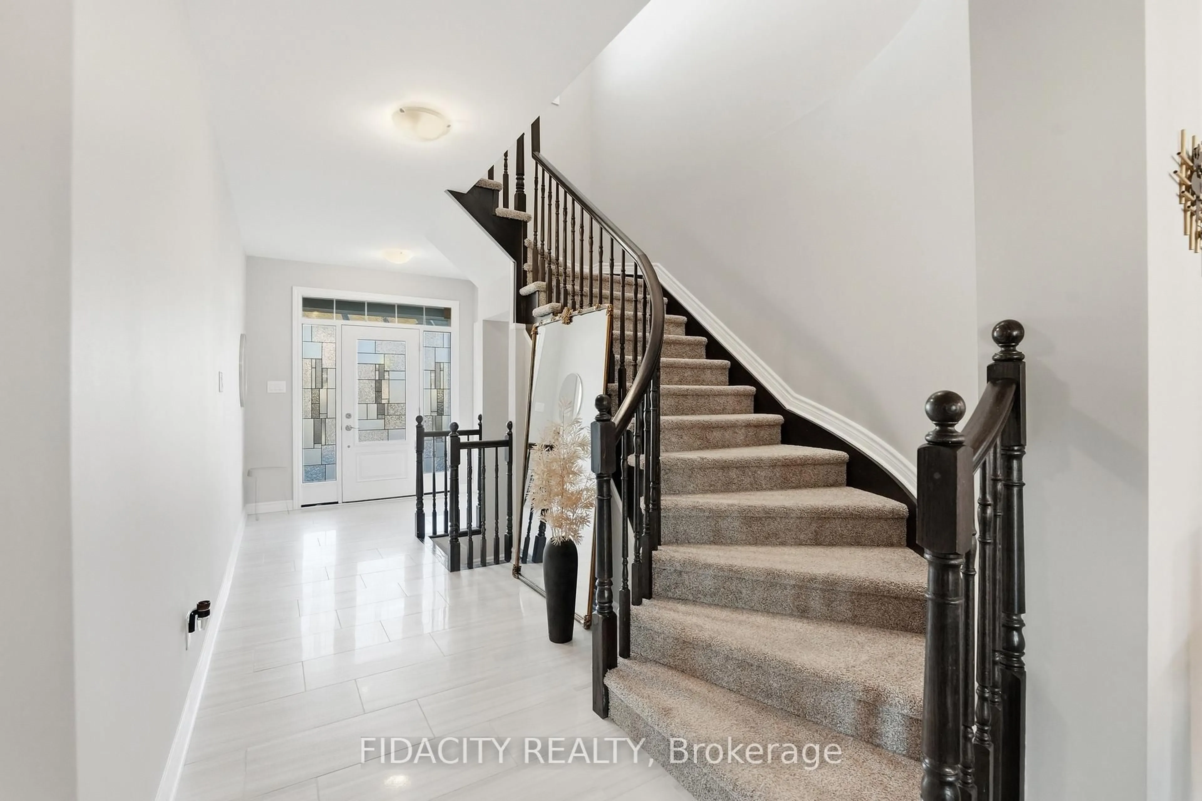 Unknown for 194 Kimpton Dr, Ottawa Ontario K2S 2H9