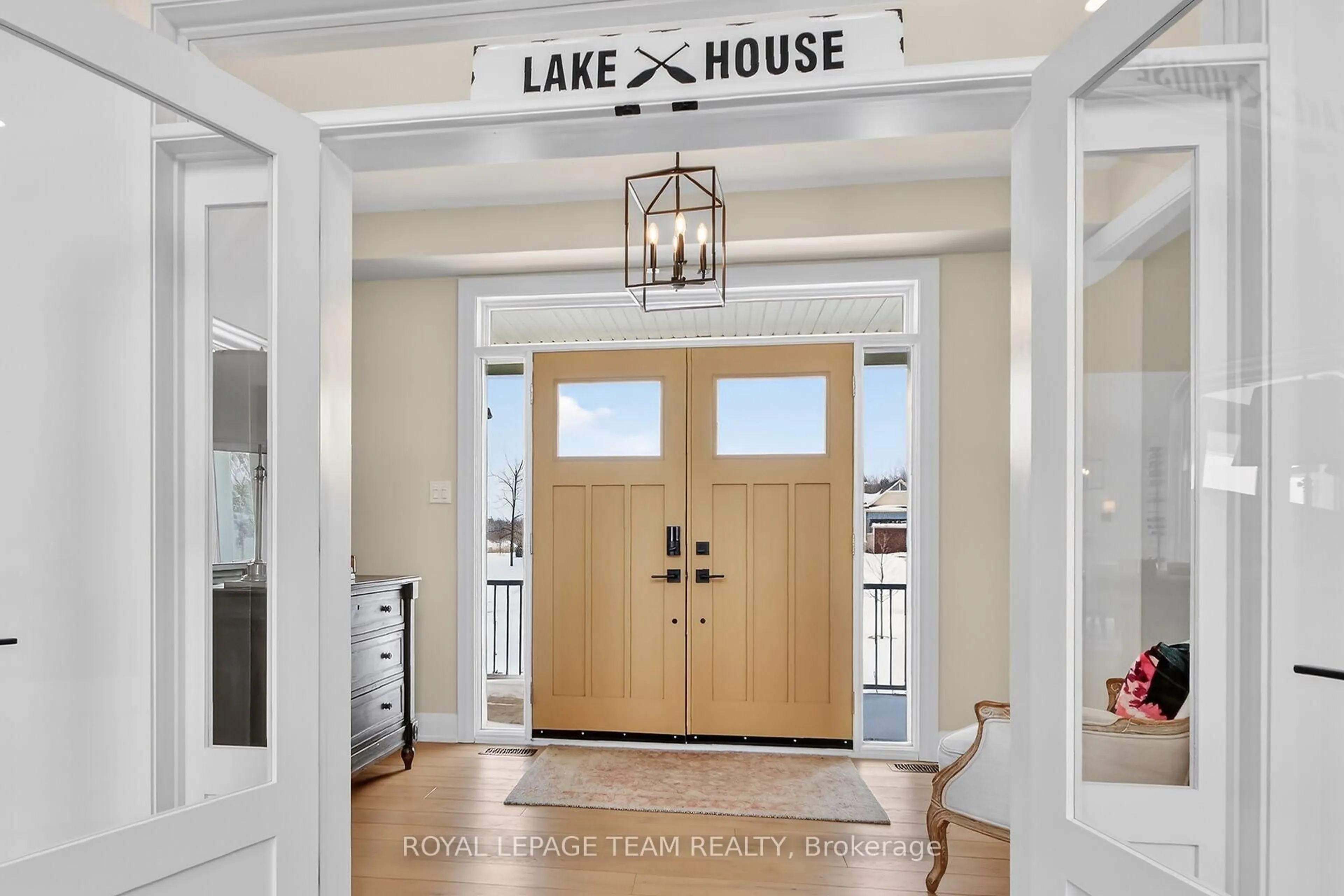 Indoor entryway for 212 Kaswit Dr, Carleton Place Ontario K7C 0C4