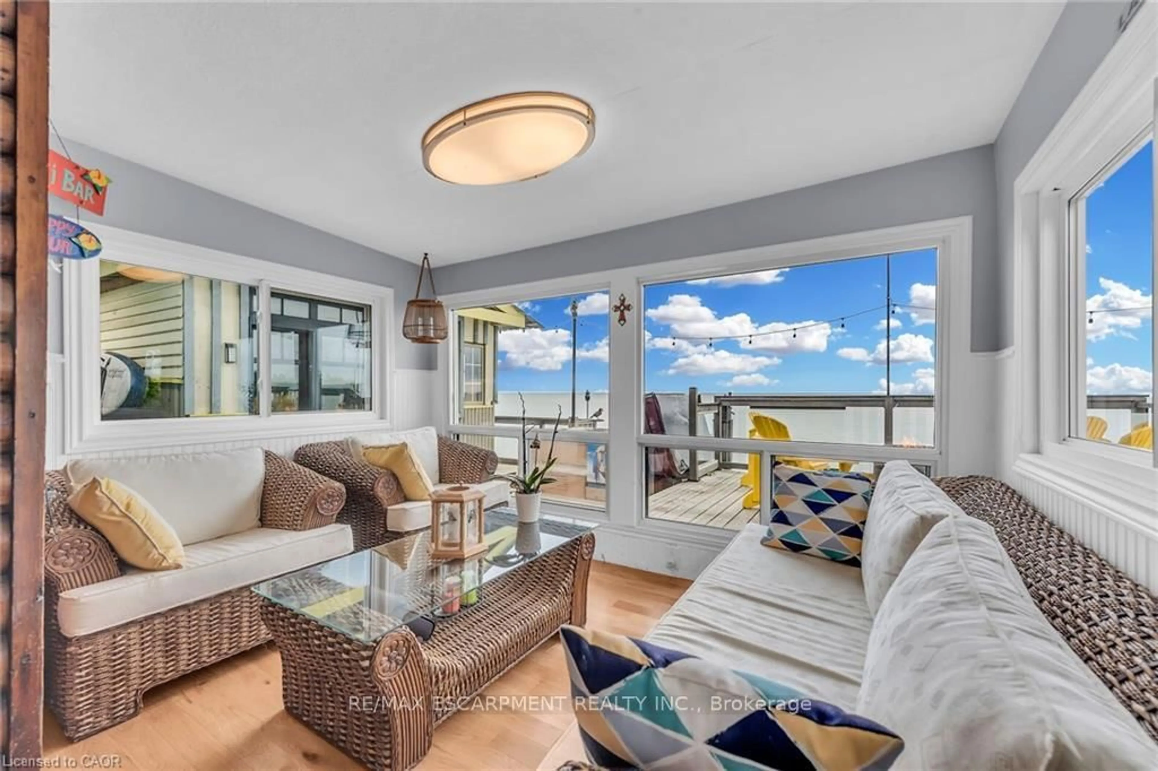 Living room with furniture, unknown for 2090 Lakeshore Rd, Haldimand Ontario N1A 2W8