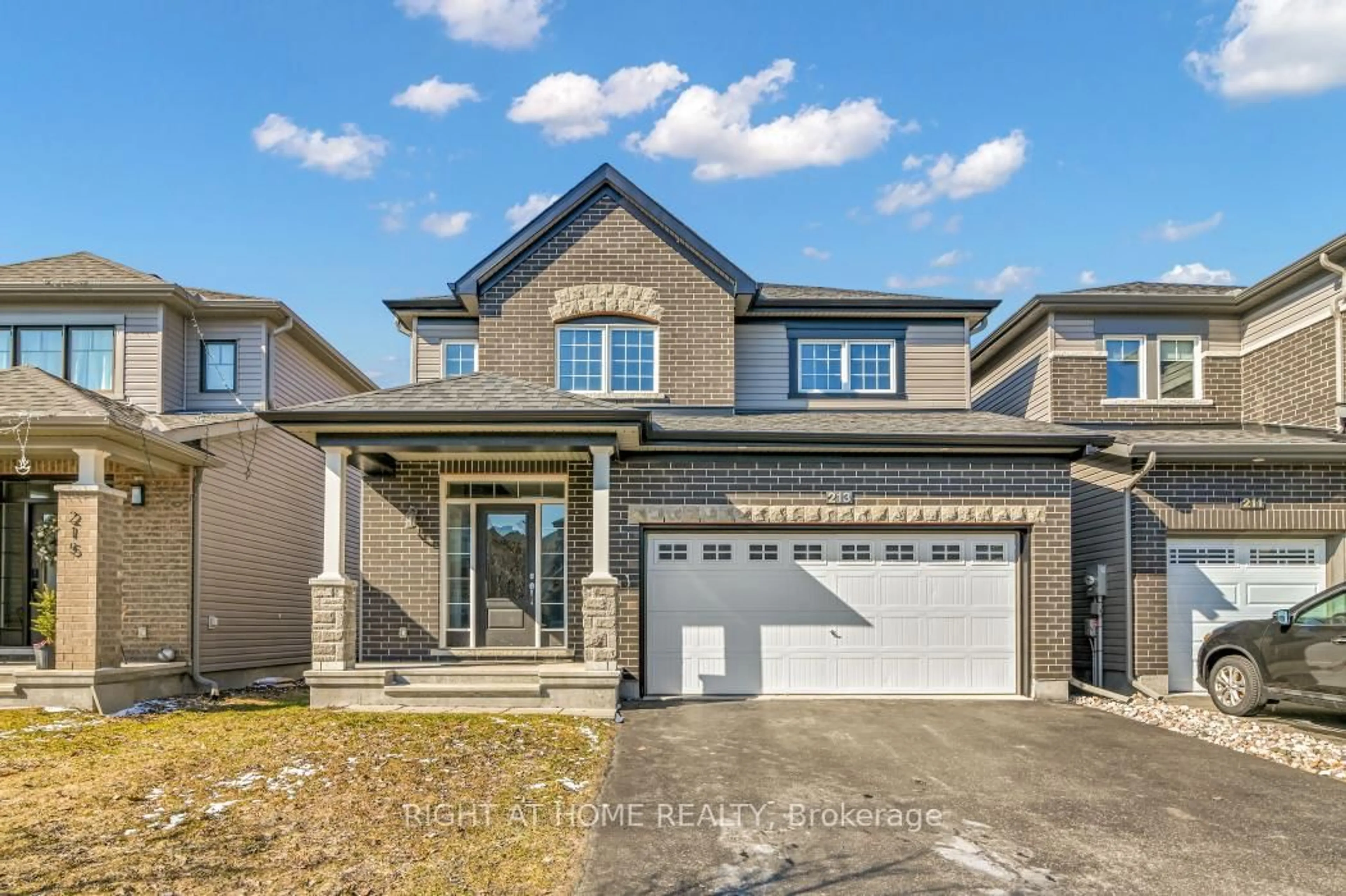 Home with brick exterior material, street for 213 Esturgeon St, Ottawa Ontario K4A 1G3