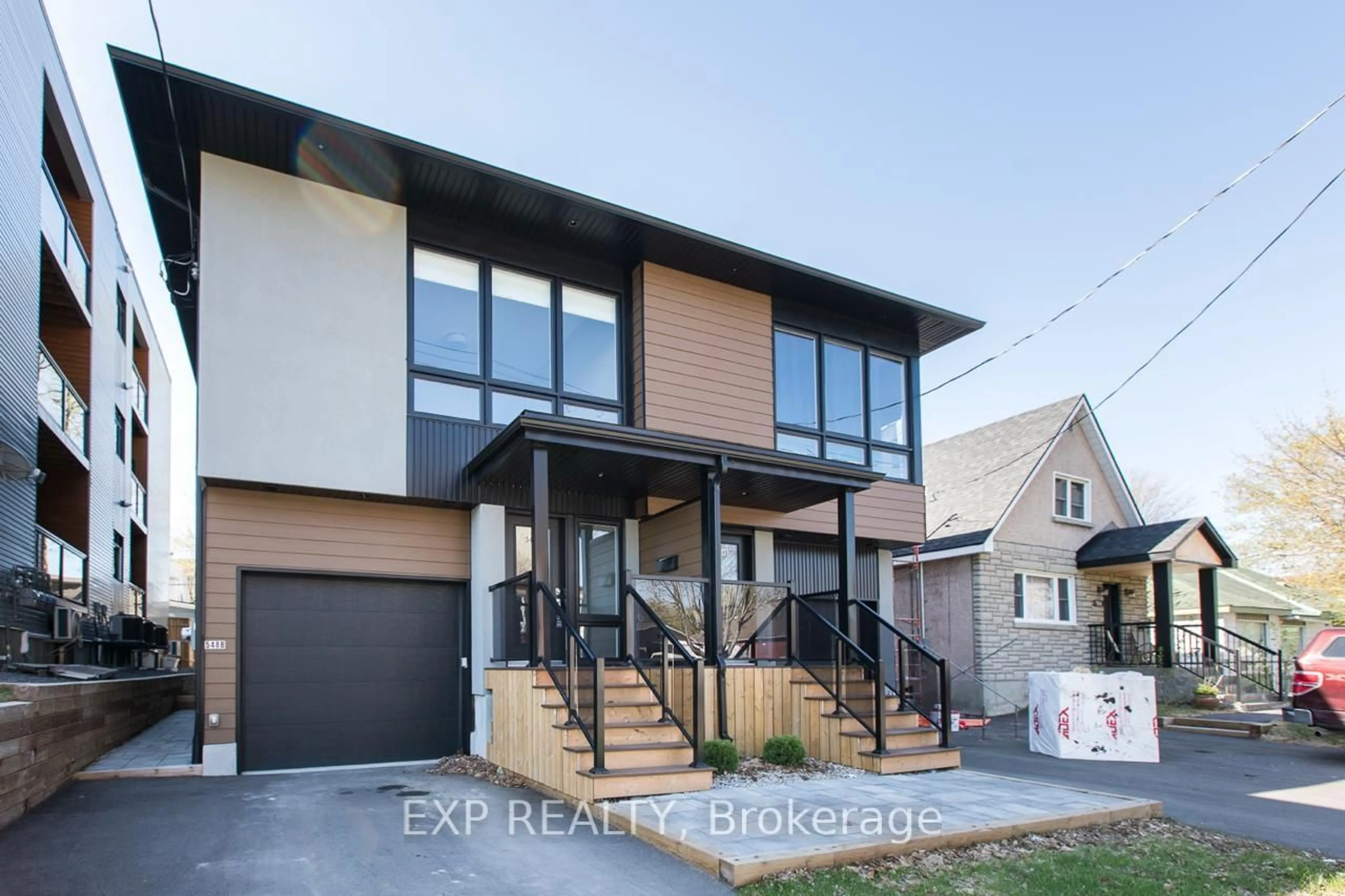 Home with brick exterior material, street for 548 Guy St, Ottawa Ontario K1K 1B9