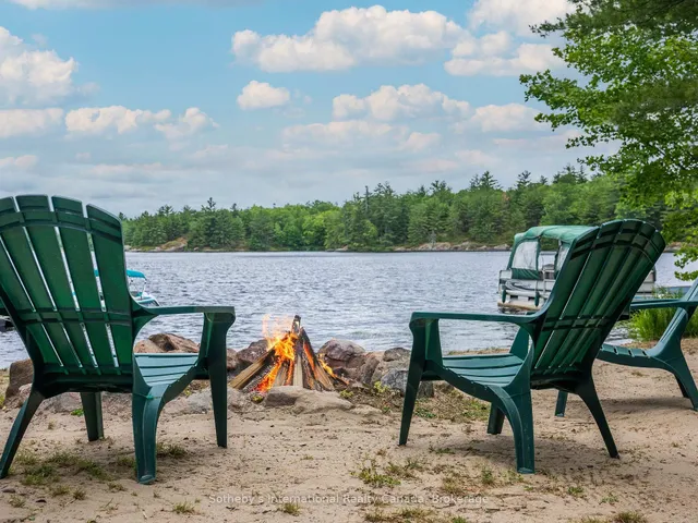 1040 KAHSHE LAKE, Gravenhurst 2
