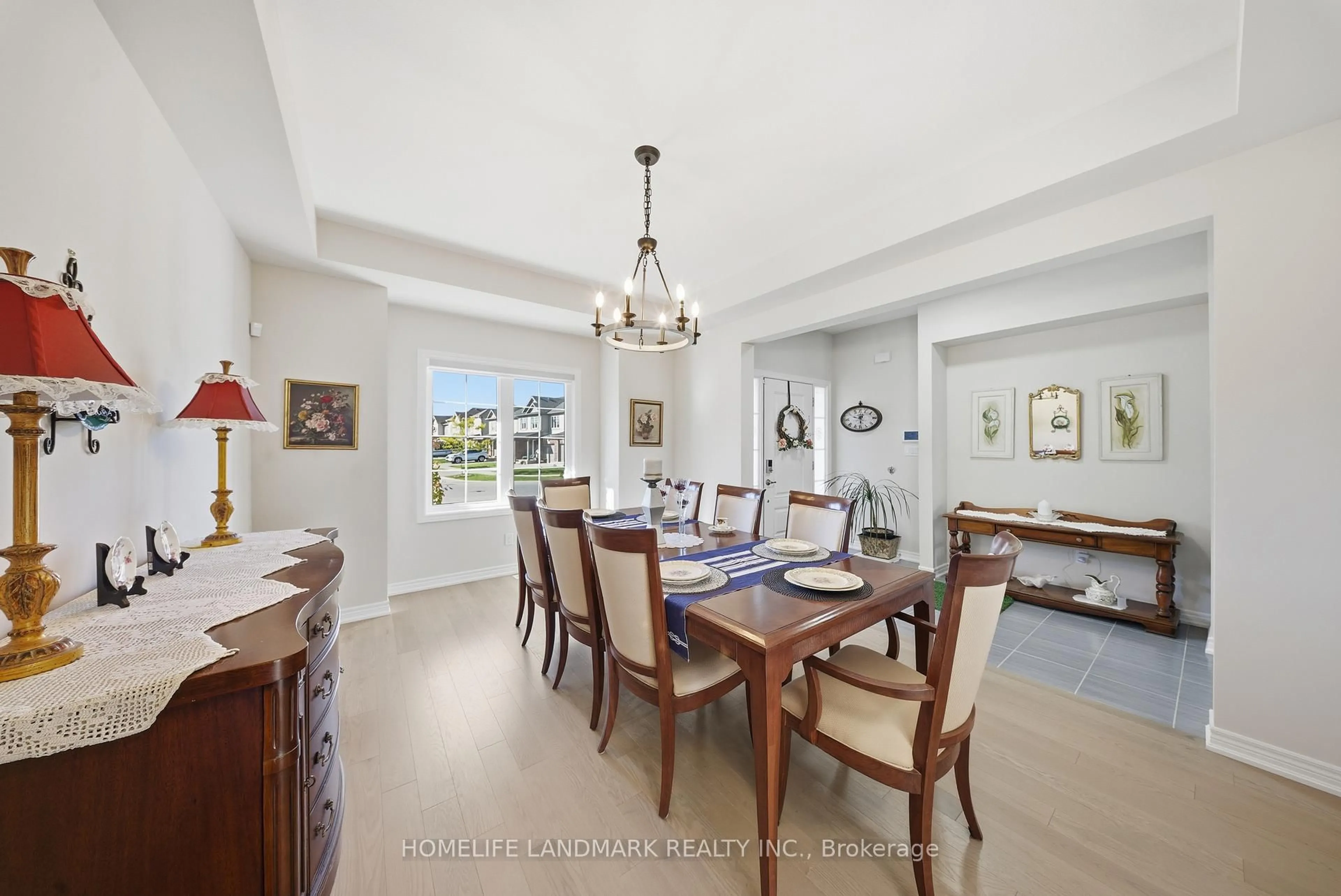 Dining room, ceramic/tile floor for 49 MONARCH St, Welland Ontario L3C 0E6