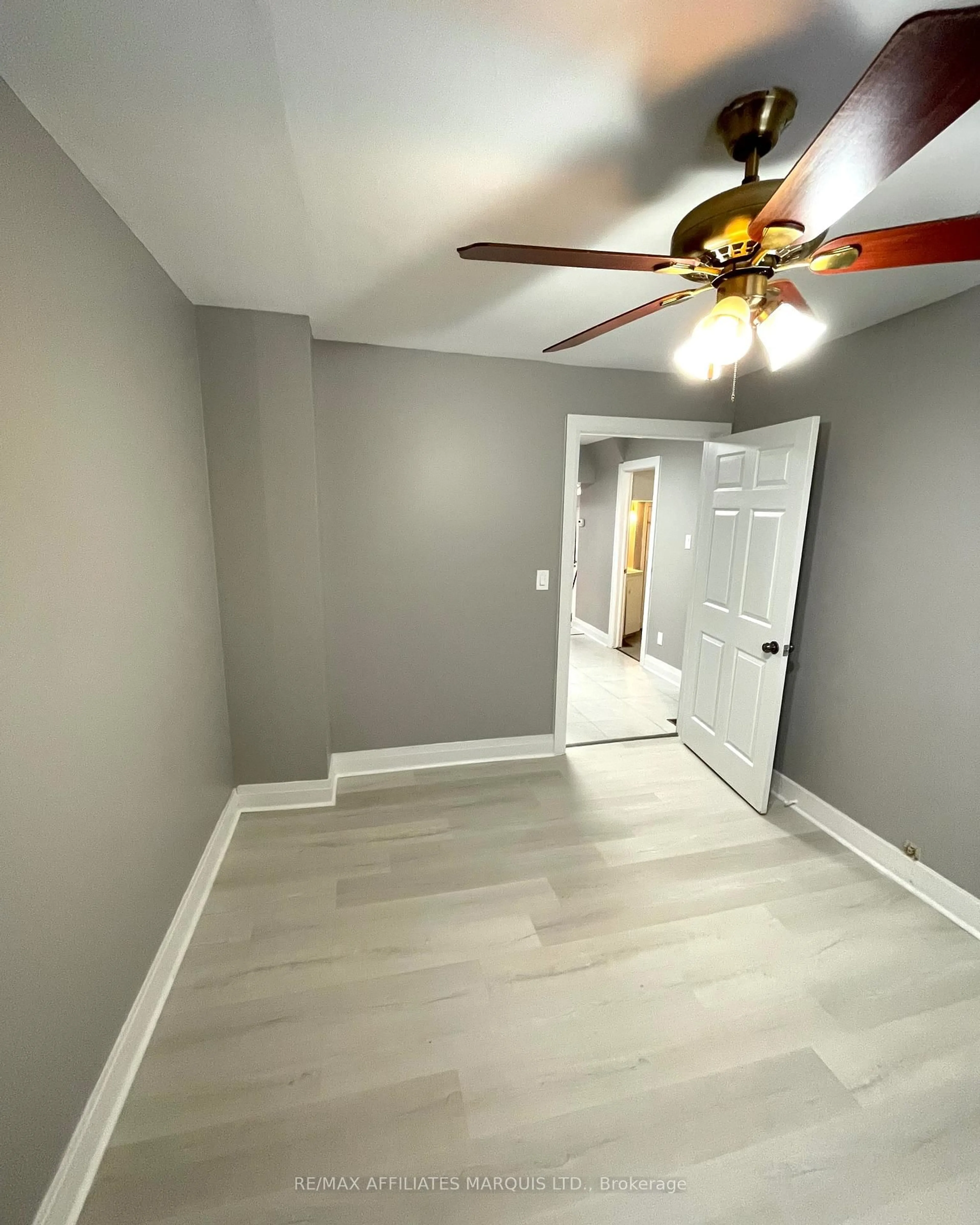 A pic of a room for 302 Mcconnell Ave, Cornwall Ontario K6H 4L5