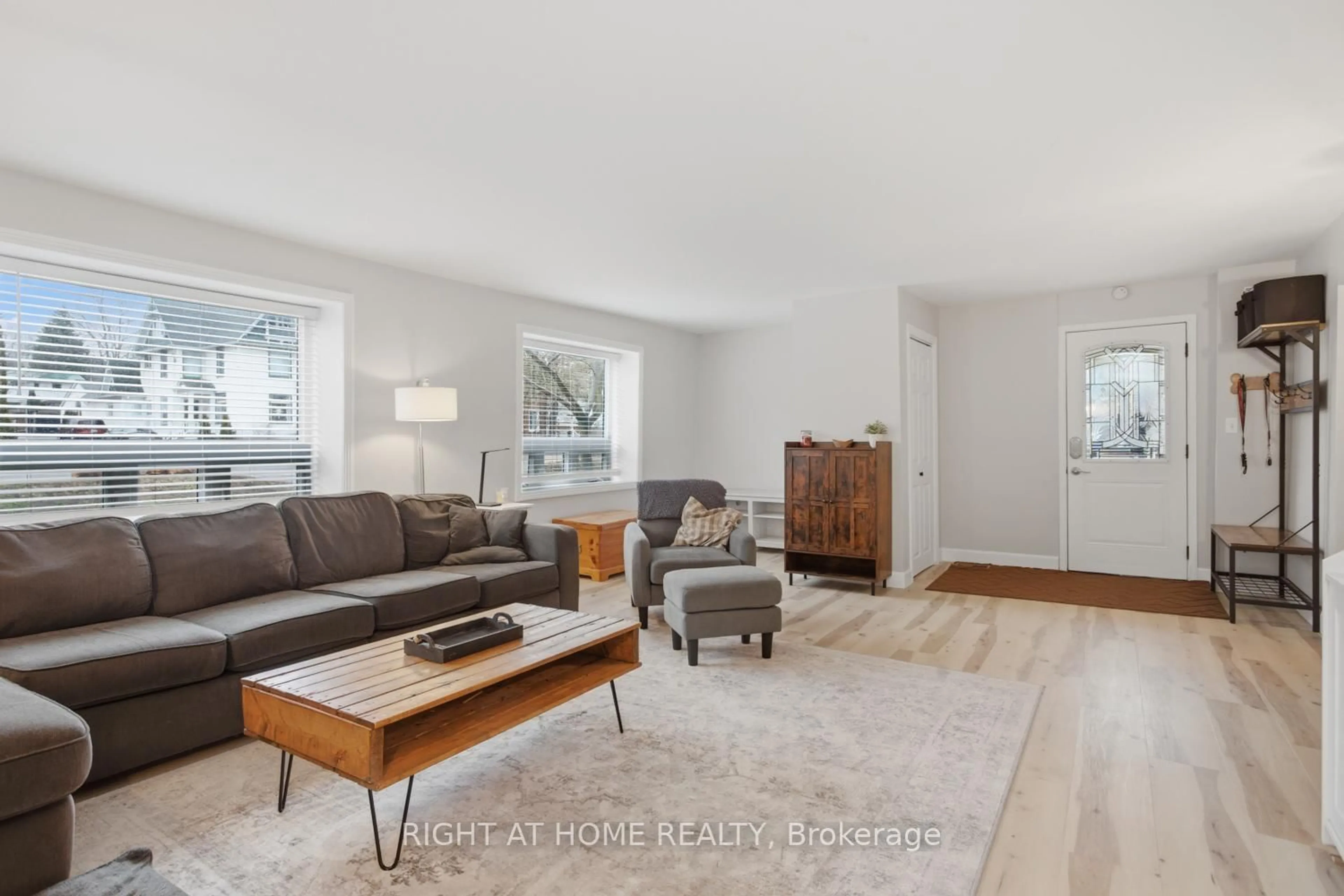 Living room with furniture, unknown for 60 King St, Cramahe Ontario K0K 1S0