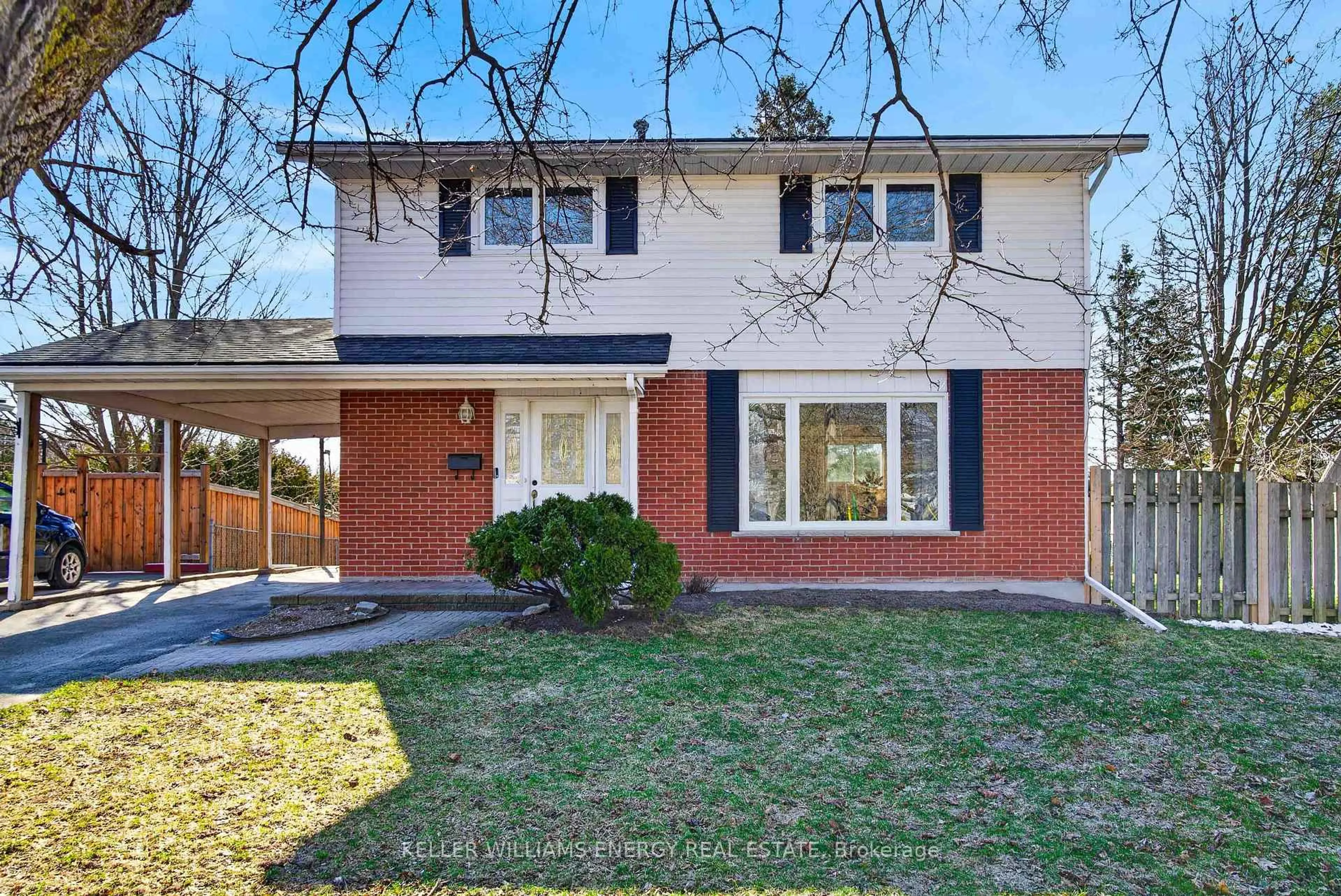 Home with brick exterior material, street for 40 Robertson Lane, Belleville Ontario K8P 4C3