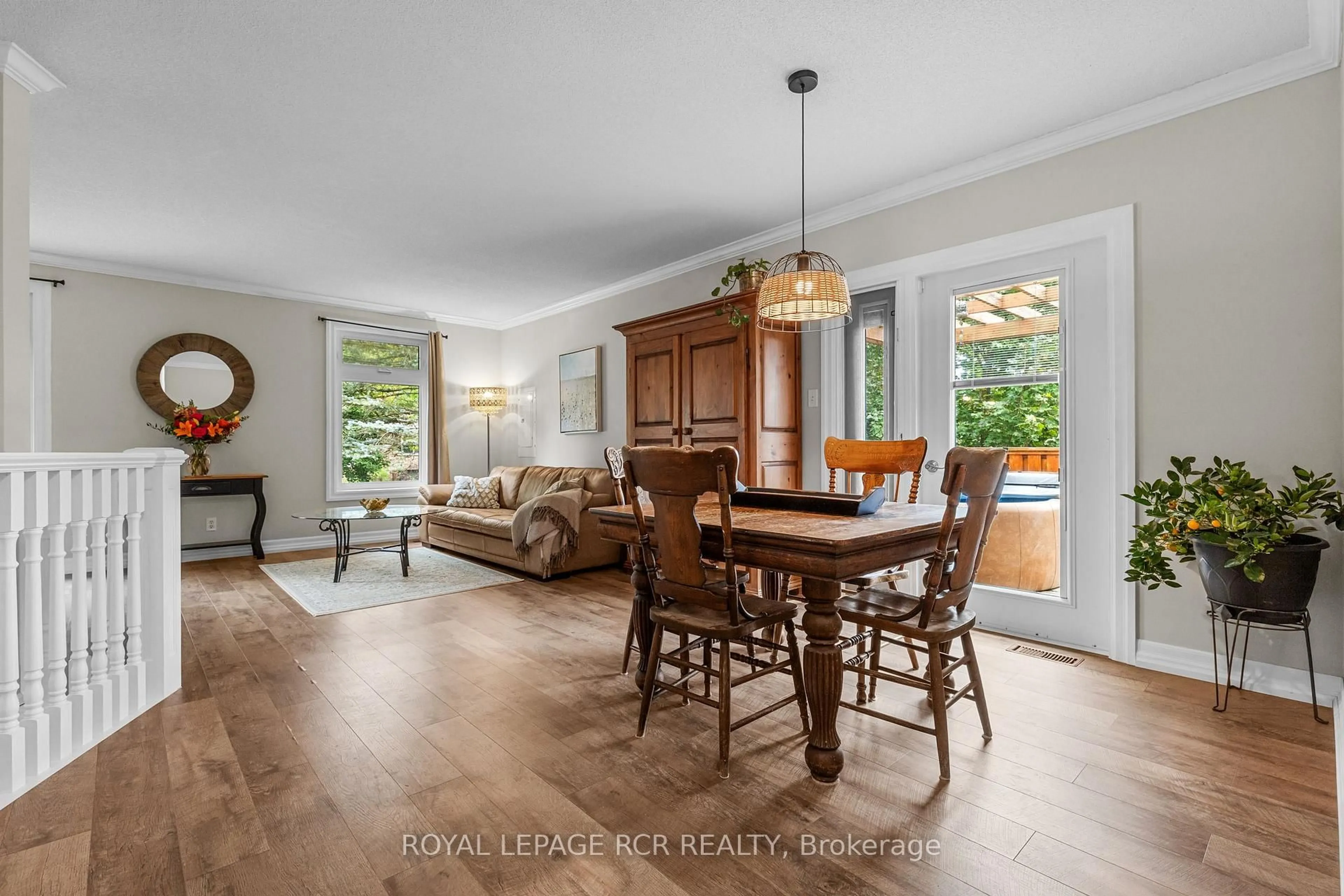 Open concept kitchen, unknown for 56 Wilson Cres, Centre Wellington Ontario N0B 1S0