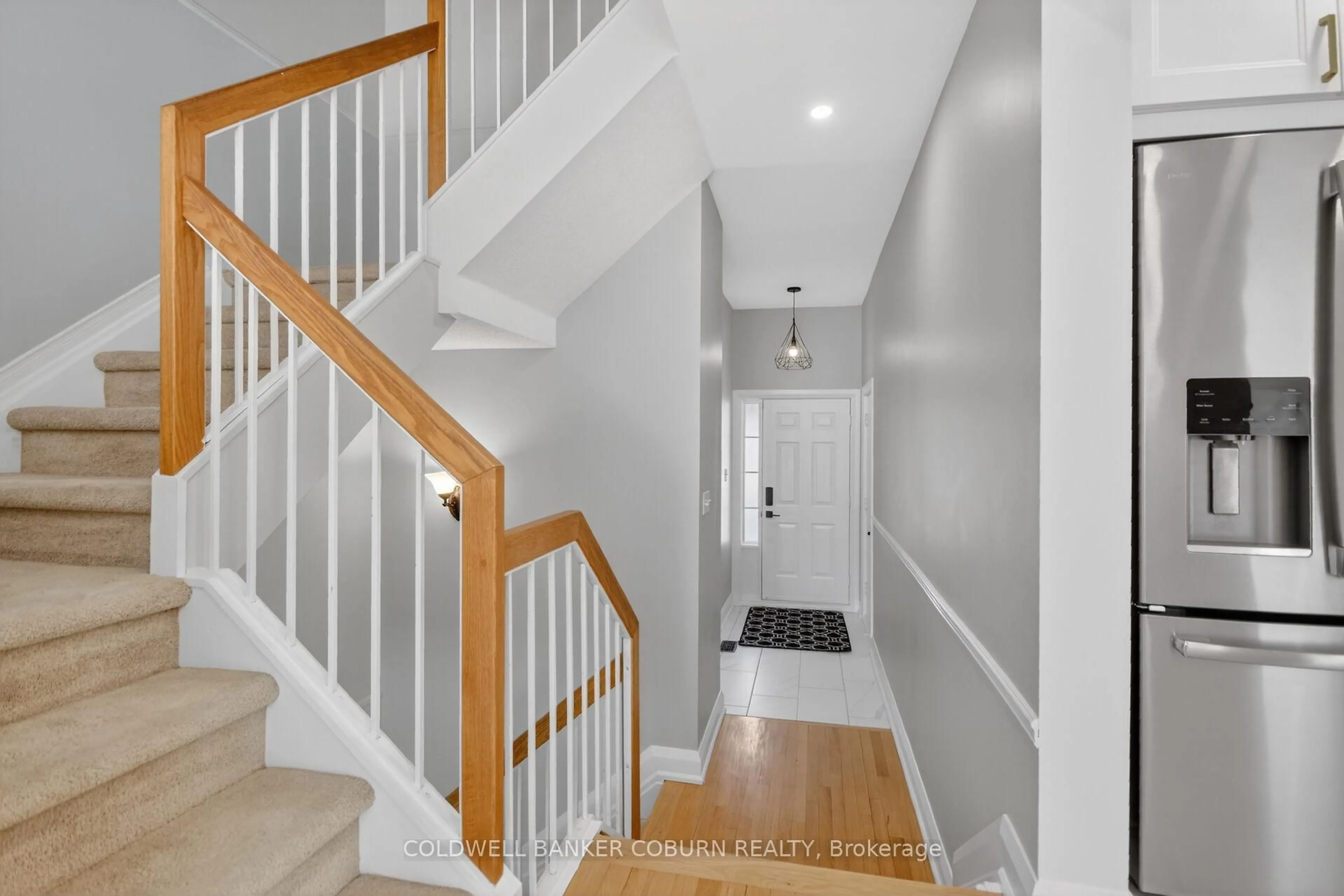 Unknown for 89 Flowertree Cres, Ottawa Ontario K2M 2R7