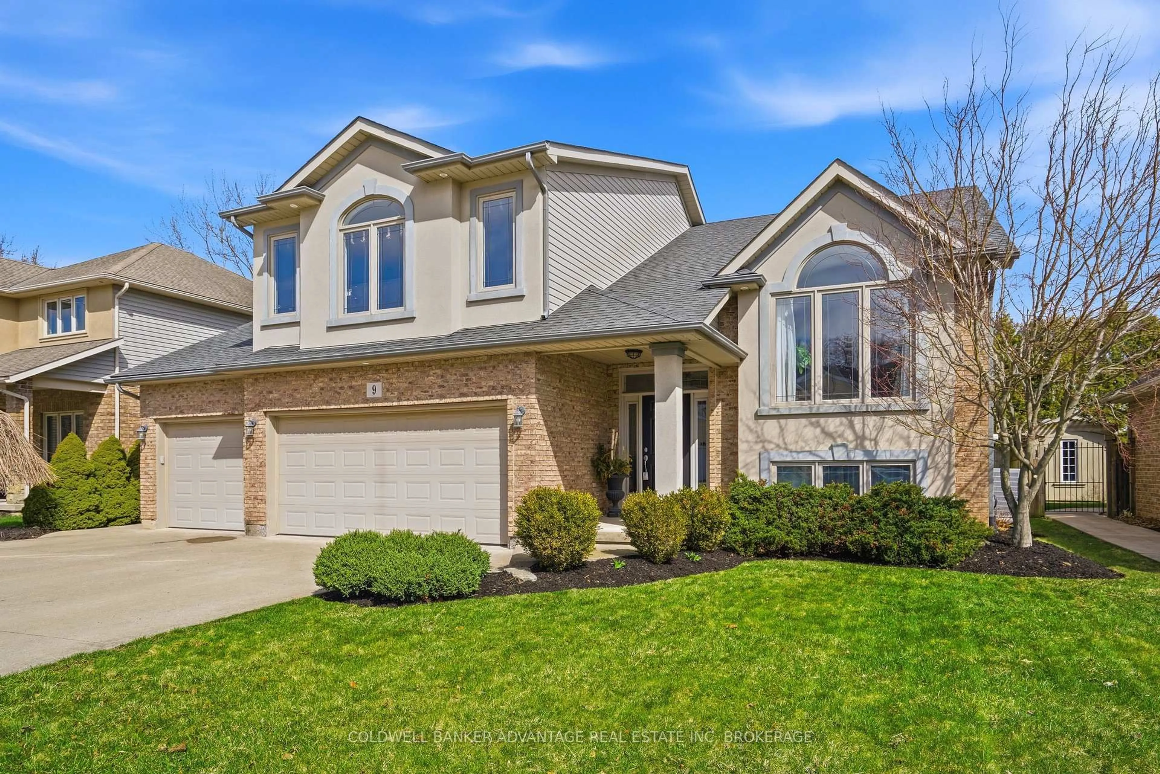 Home with brick exterior material, street for 9 Bacon Lane, Pelham Ontario L3E 0P5