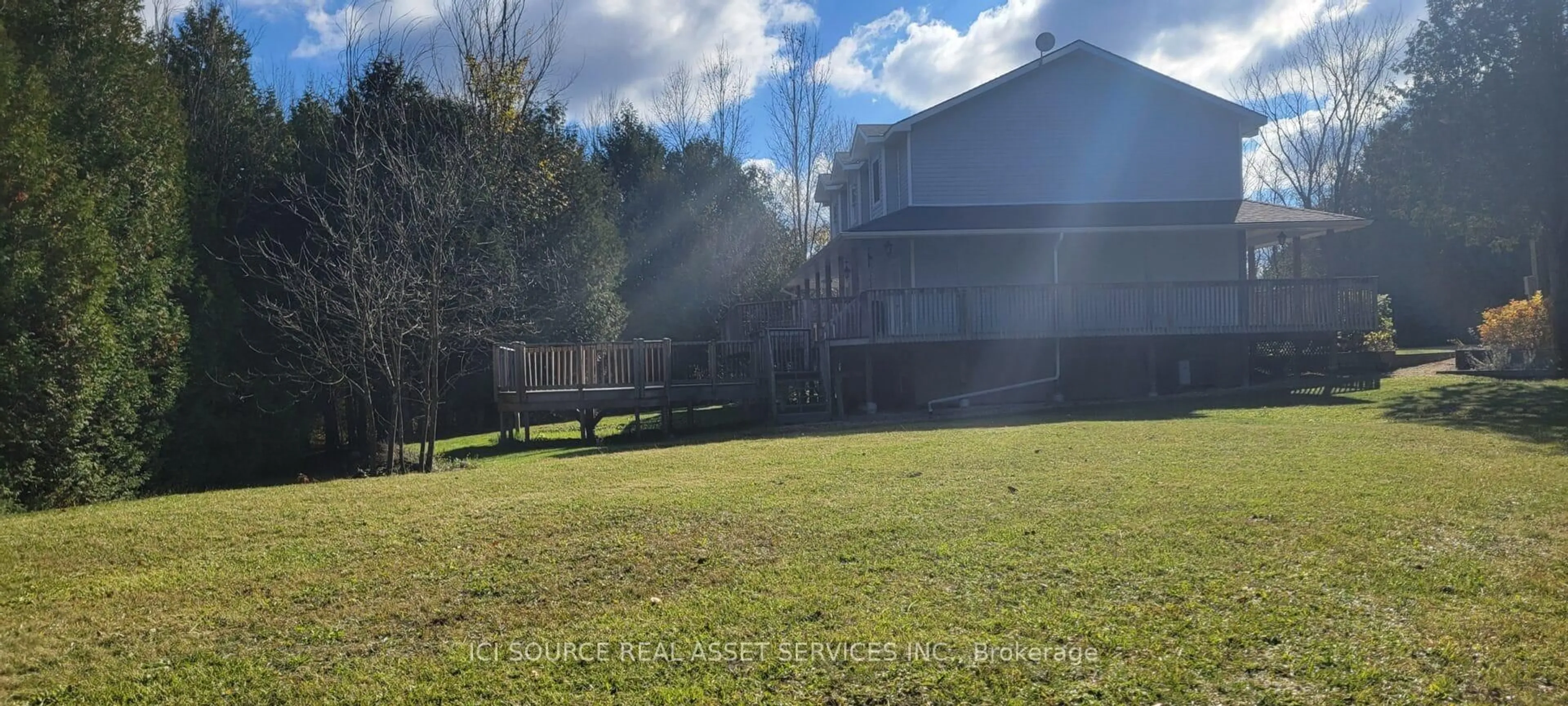 A pic from outside/outdoor area/front of a property/back of a property/a pic from drone, unknown for 523557 Concession Rd 12, West Grey Ontario N0C 1H0