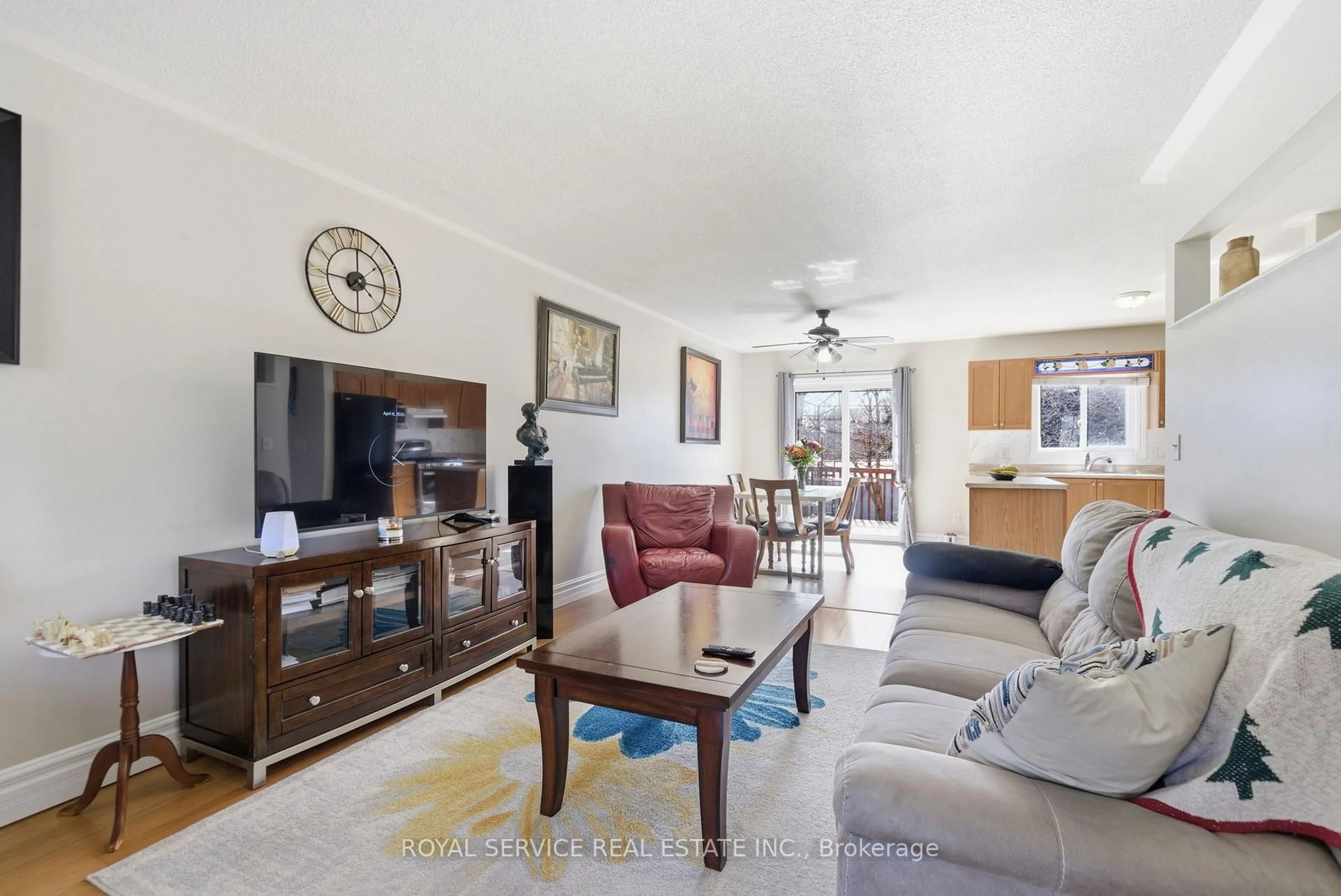 Living room with furniture, unknown for 9 Jane's Crt, Cramahe Ontario K0K 1S0