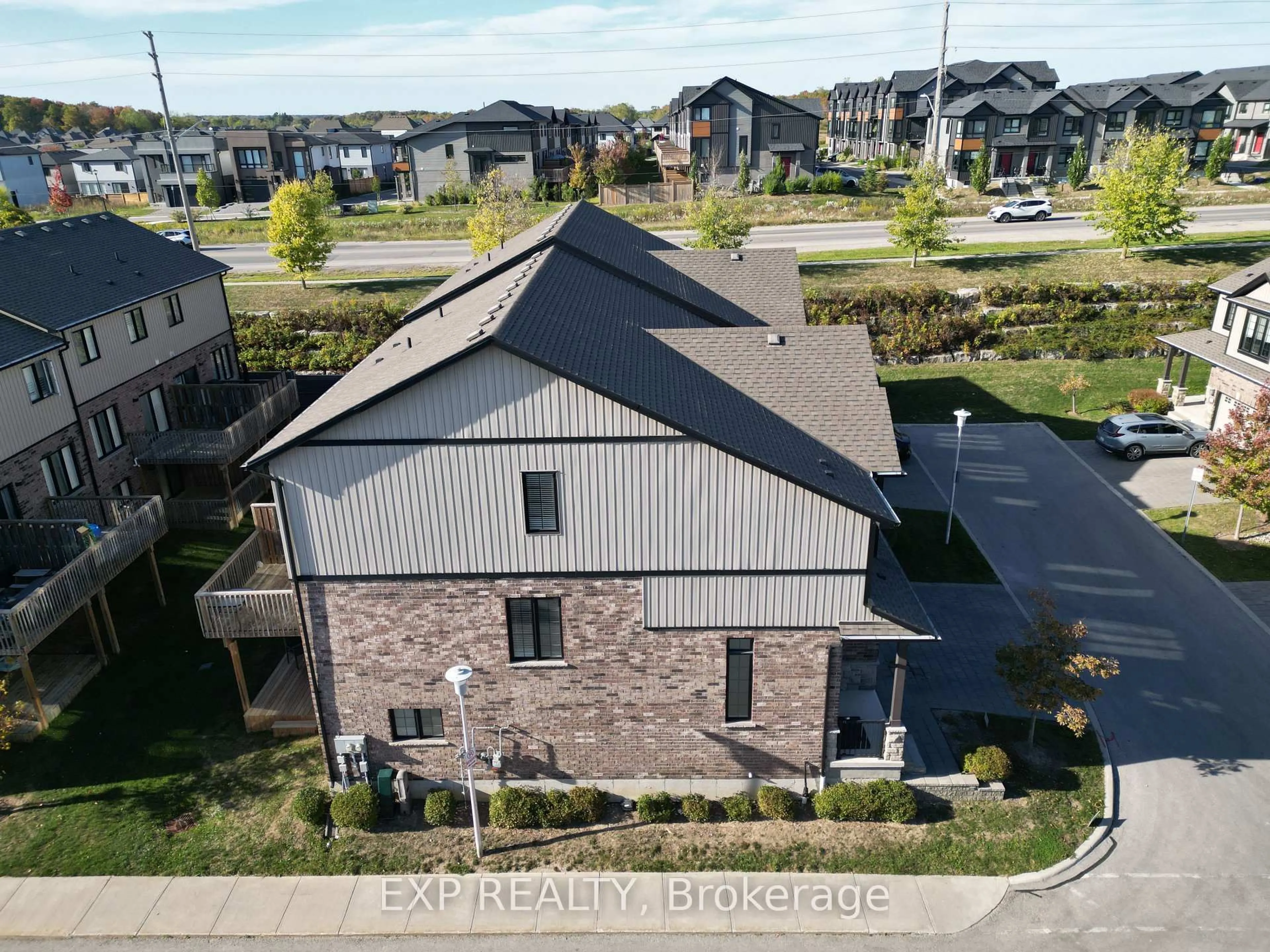 A pic from outside/outdoor area/front of a property/back of a property/a pic from drone, mountain view for 2235 Blackwater Rd #66, London North Ontario N5X 0L8