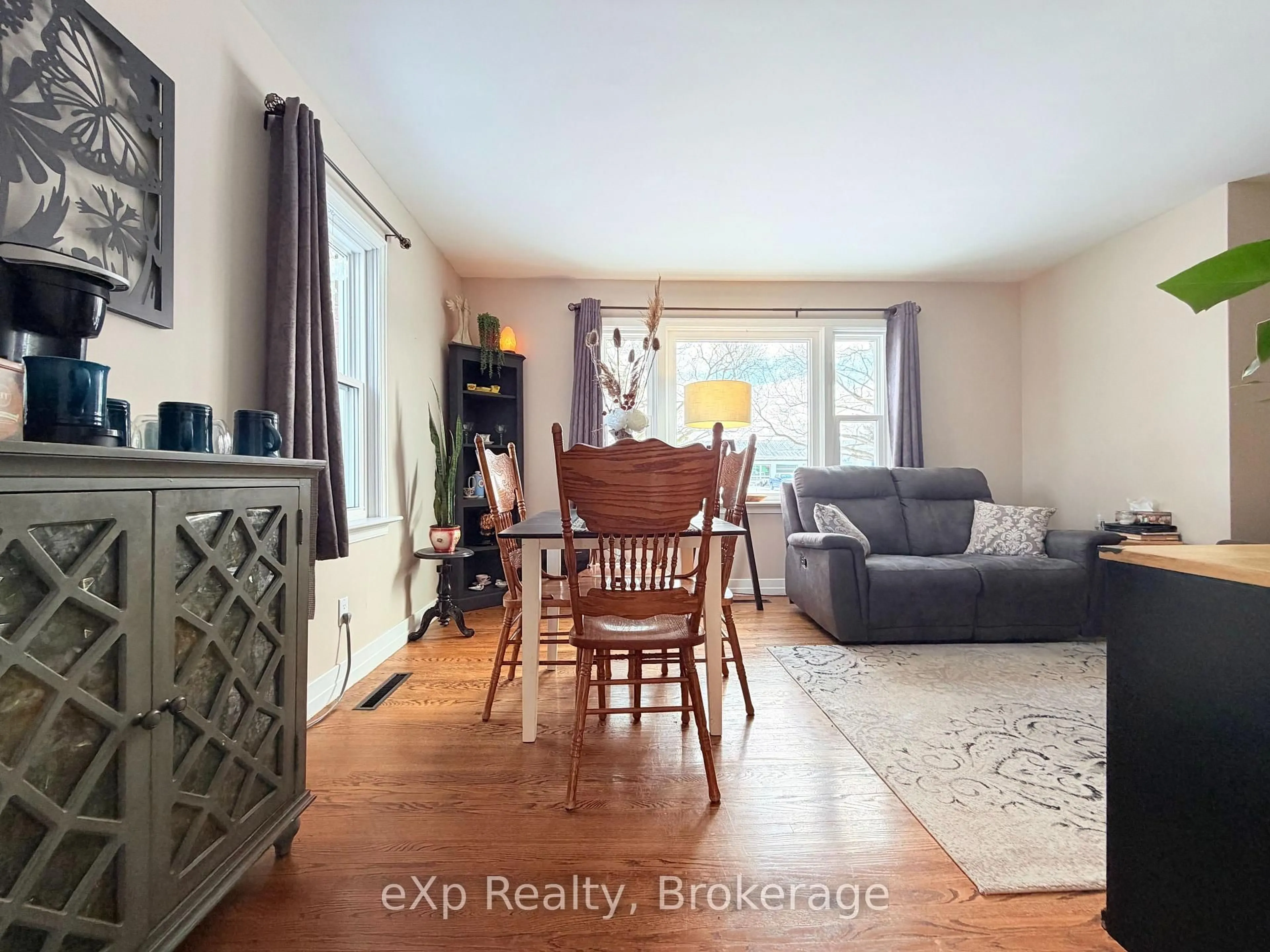 A pic of a room for 1043 9 Highway, South Bruce Ontario N0G 2J0