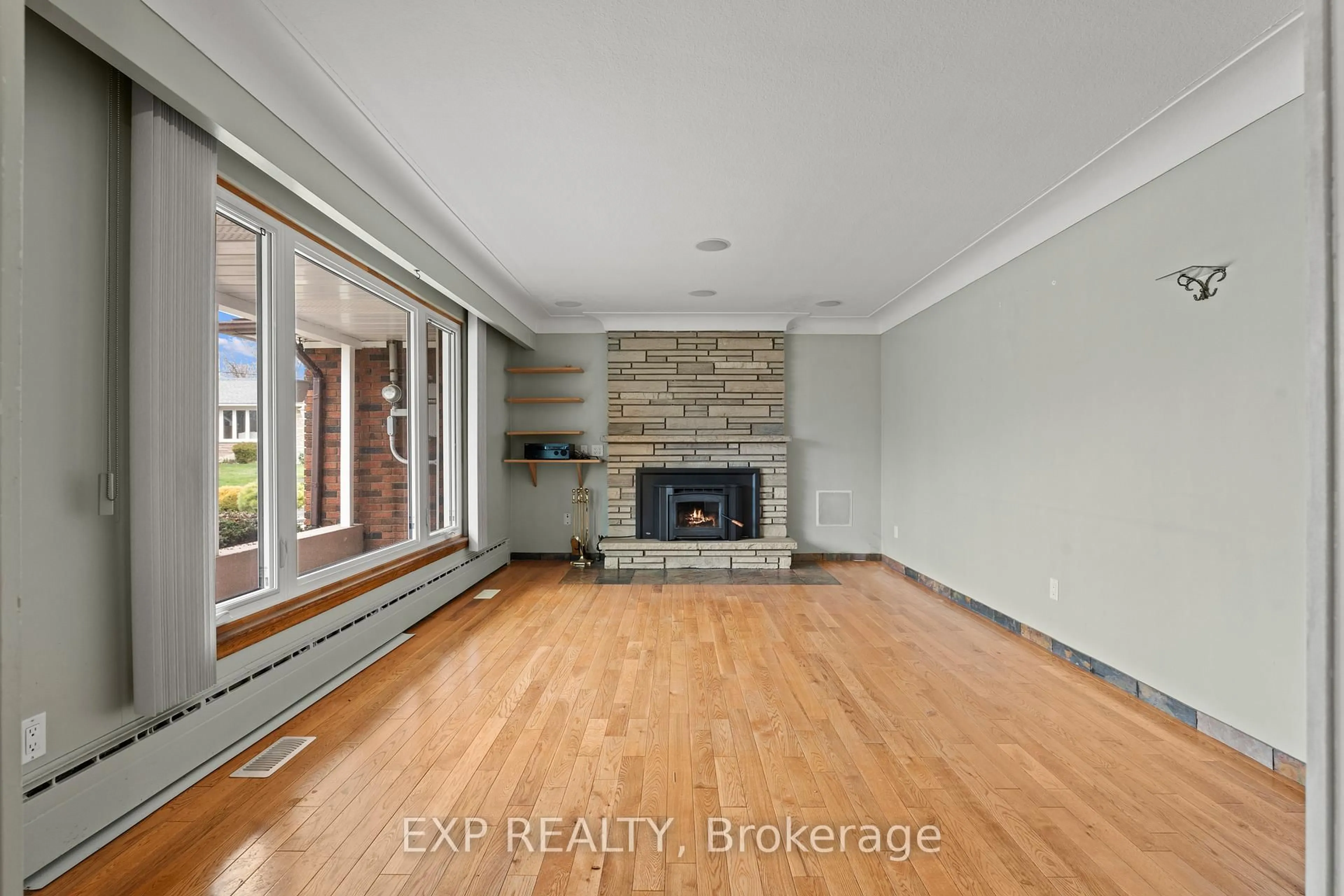 Unknown for 5224 Timothy Cres, Niagara Falls Ontario L2E 5G3