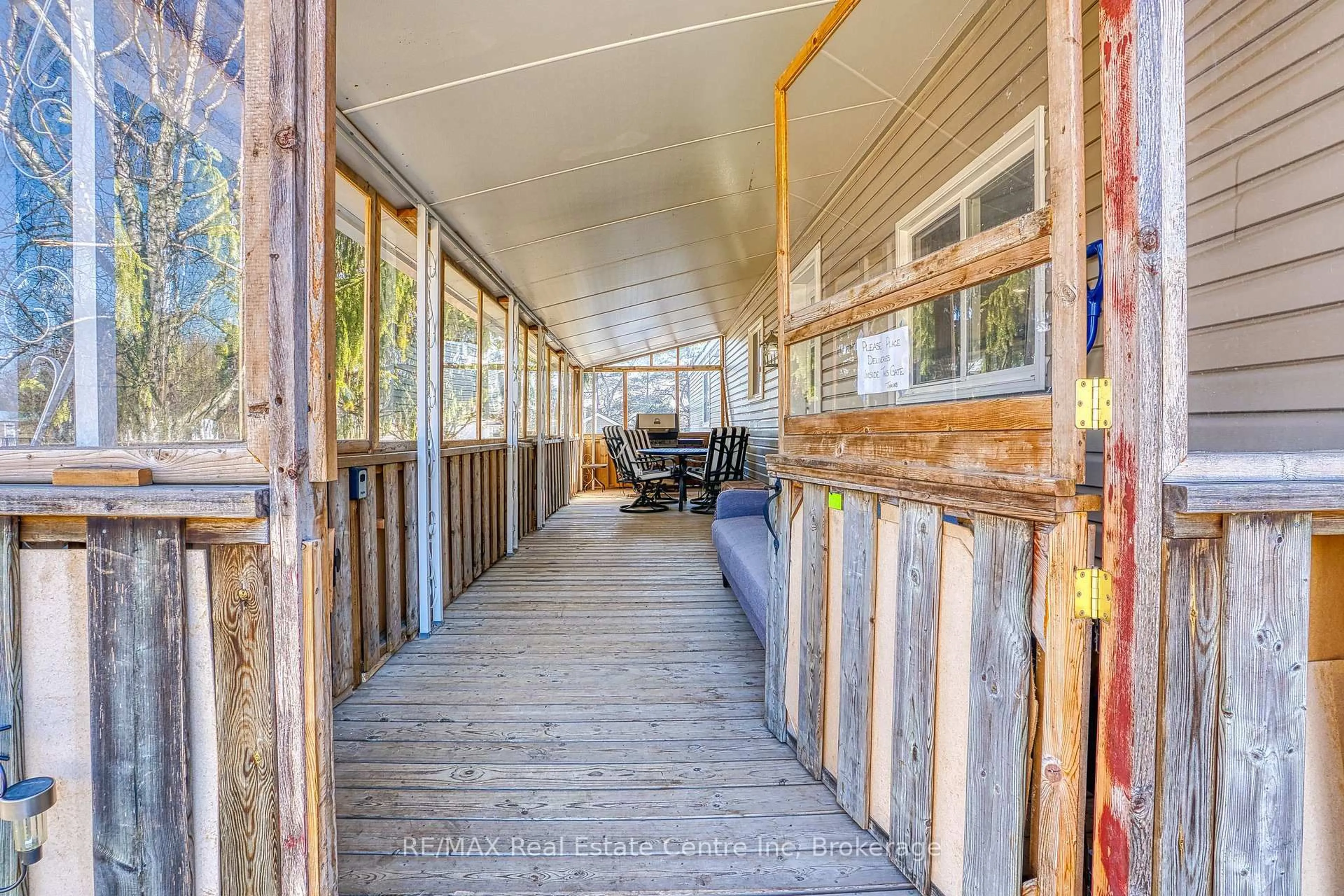 Unknown for 50 Fifth Ave, Wellington North Ontario N0G 2K0