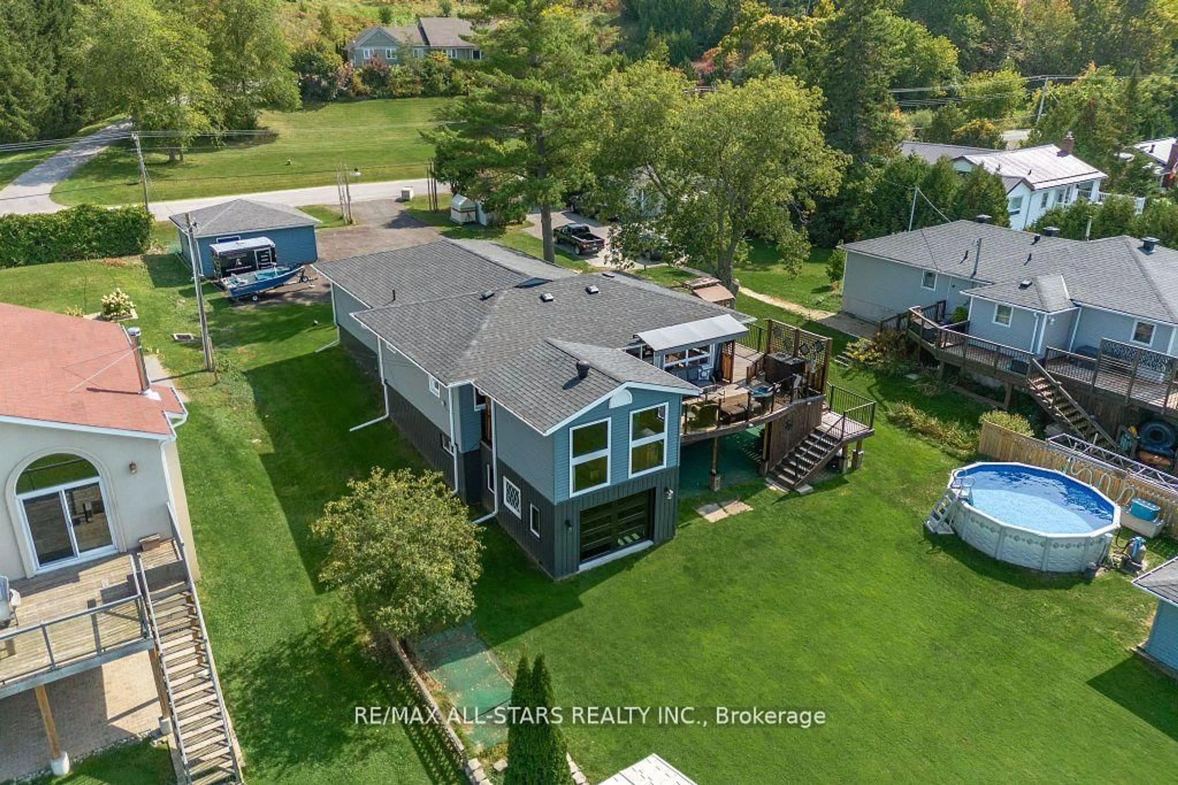 A pic from outside/outdoor area/front of a property/back of a property/a pic from drone, unknown for 283 Snug Harbour Rd, Kawartha Lakes Ontario K9V 4R6
