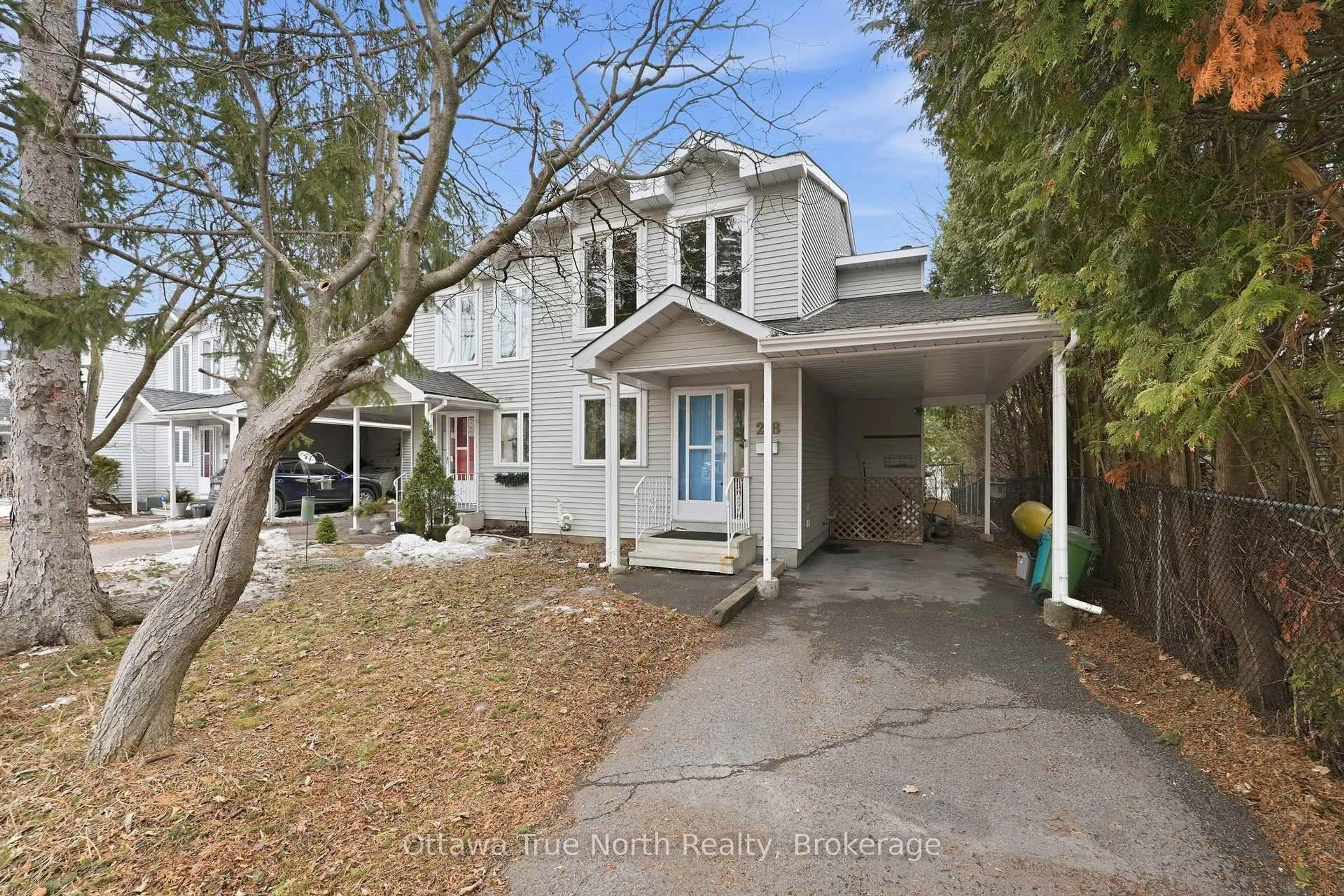 Unknown for 218 Switzer Ave, Ottawa Ontario K1Z 7H9