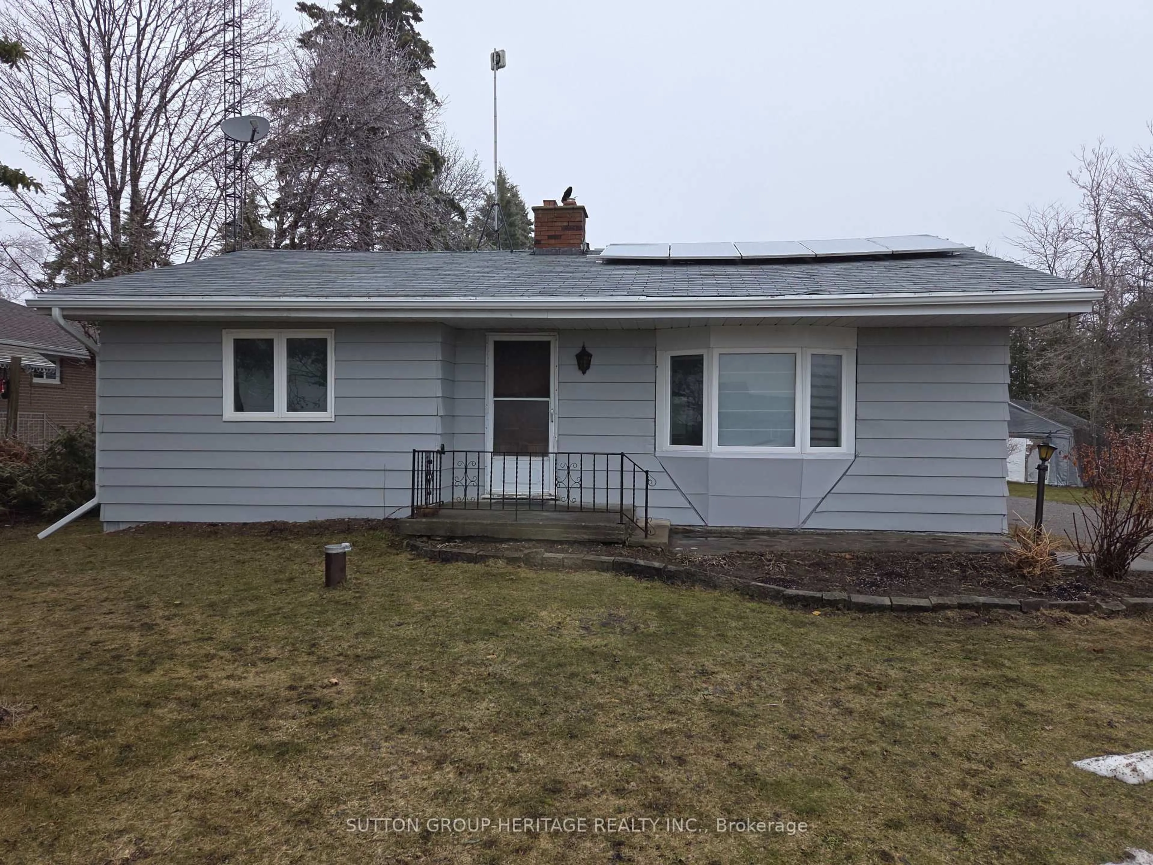 Home with vinyl exterior material, street for 2020 Sturgeon Rd, Kawartha Lakes Ontario K0M 1L0