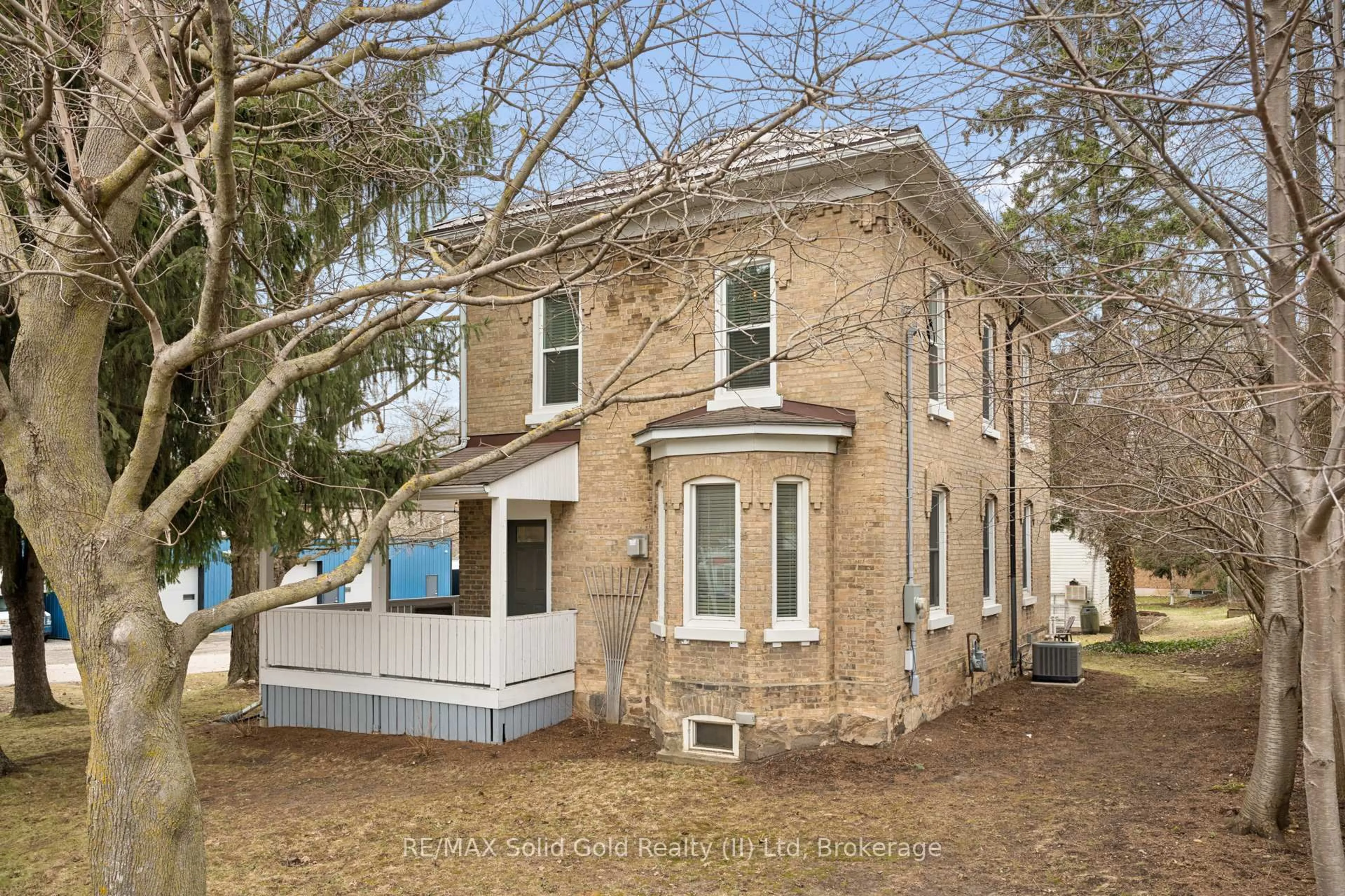 Home with brick exterior material, building for 3659 Nafziger Rd, Woolwich Ontario N0B 2T0